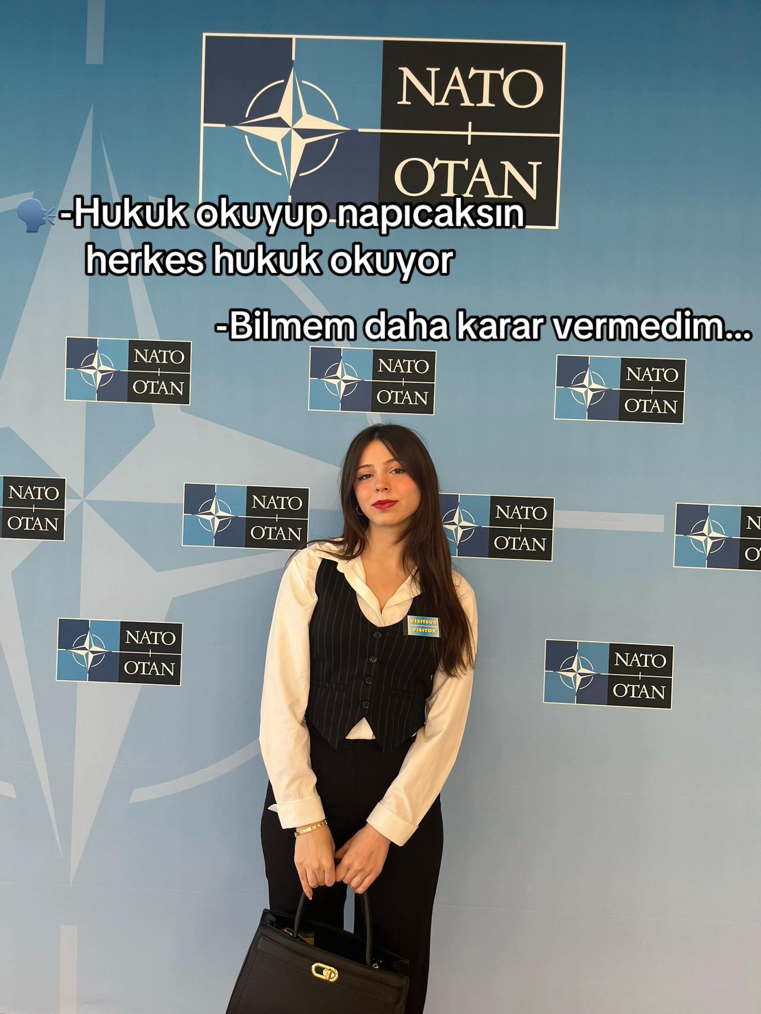 @sude
