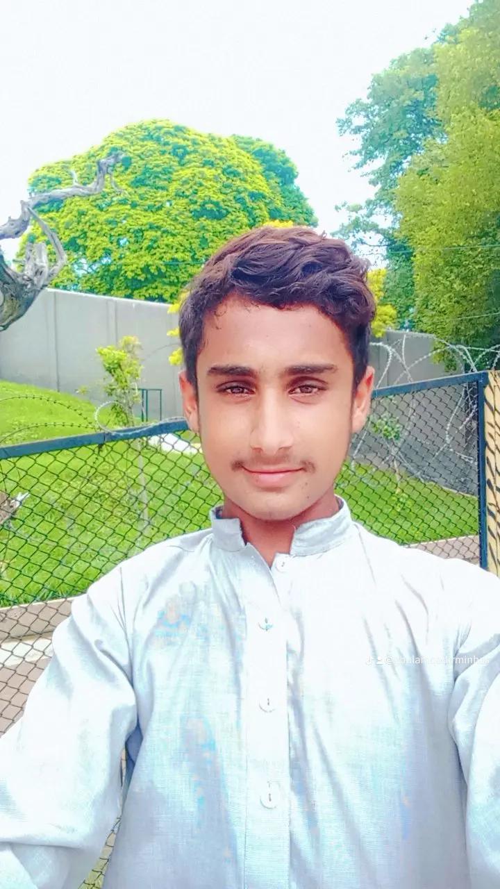 @ghulam qadir 🥰💗🫶🧎🙆🌹💔🥀a