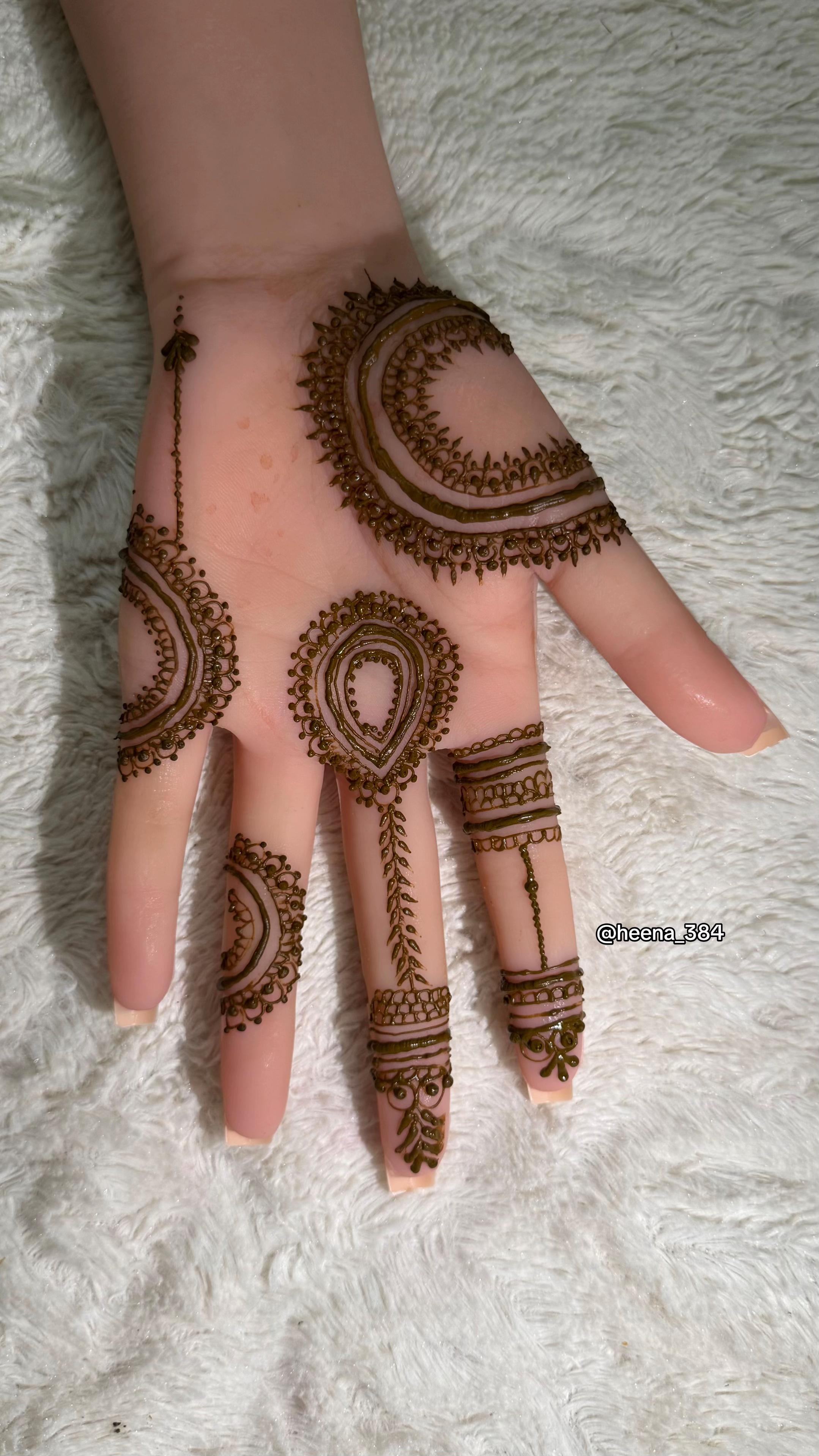 @Art of henna