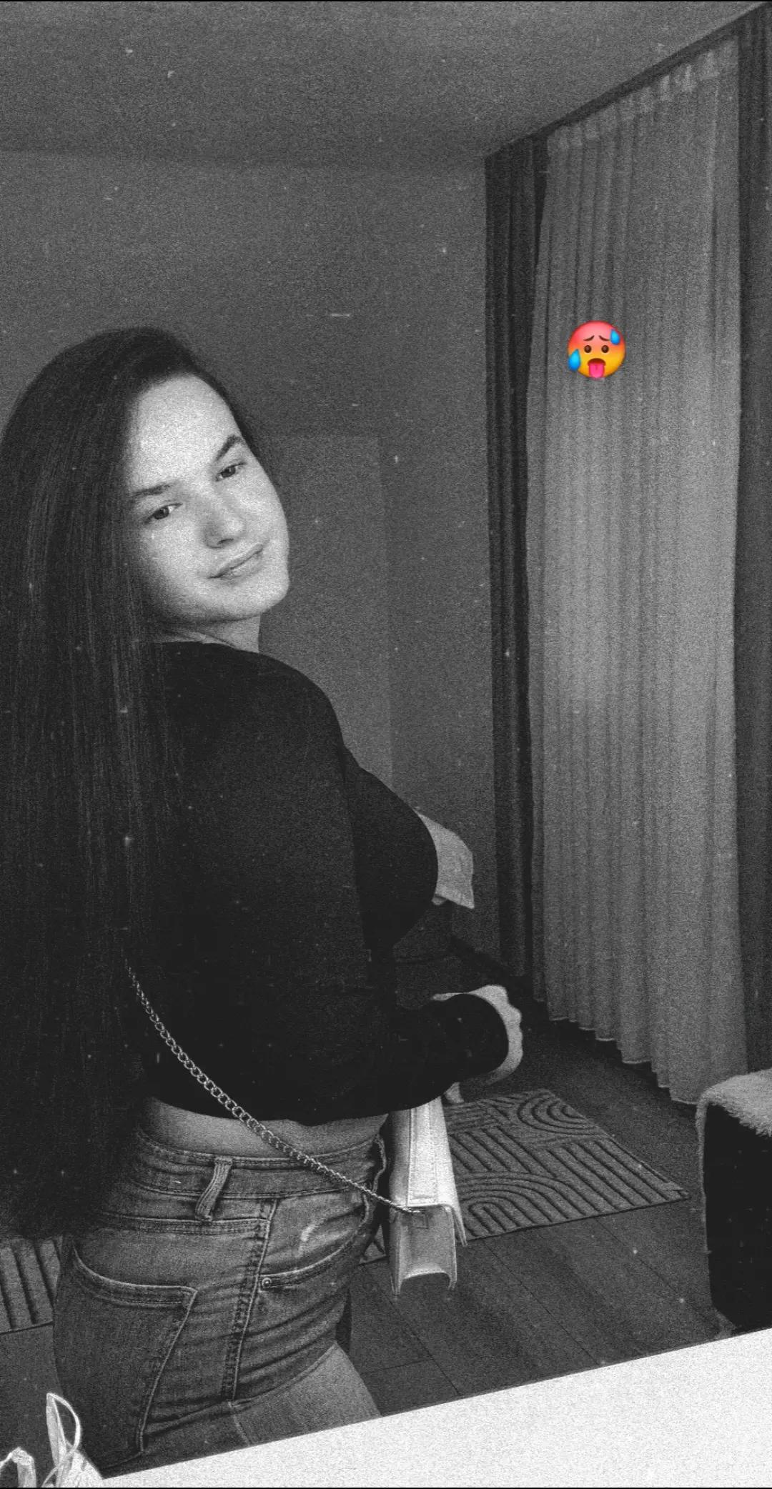 @Emina Kahriman