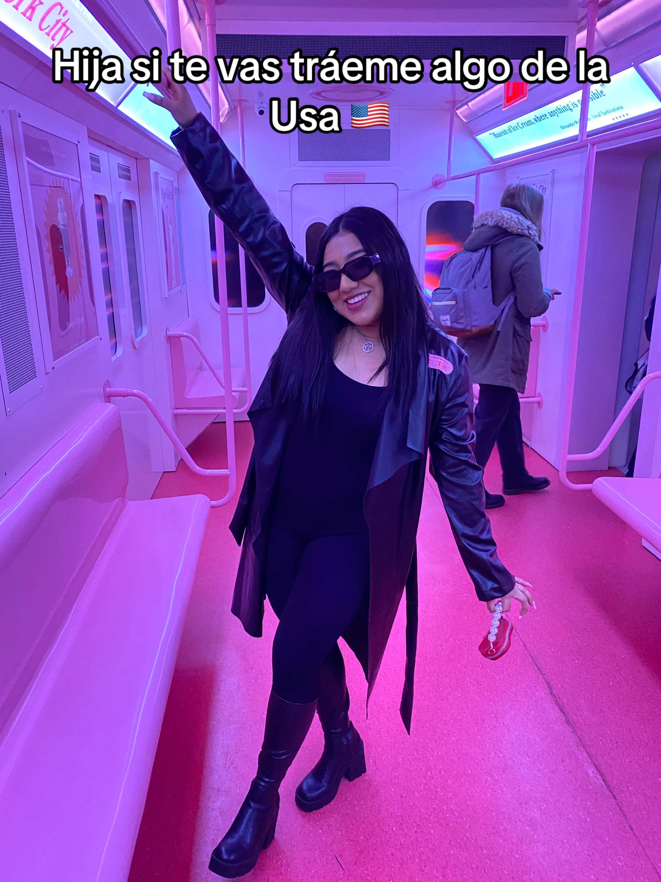 @🇺🇸DerekyLuzma🇸🇻