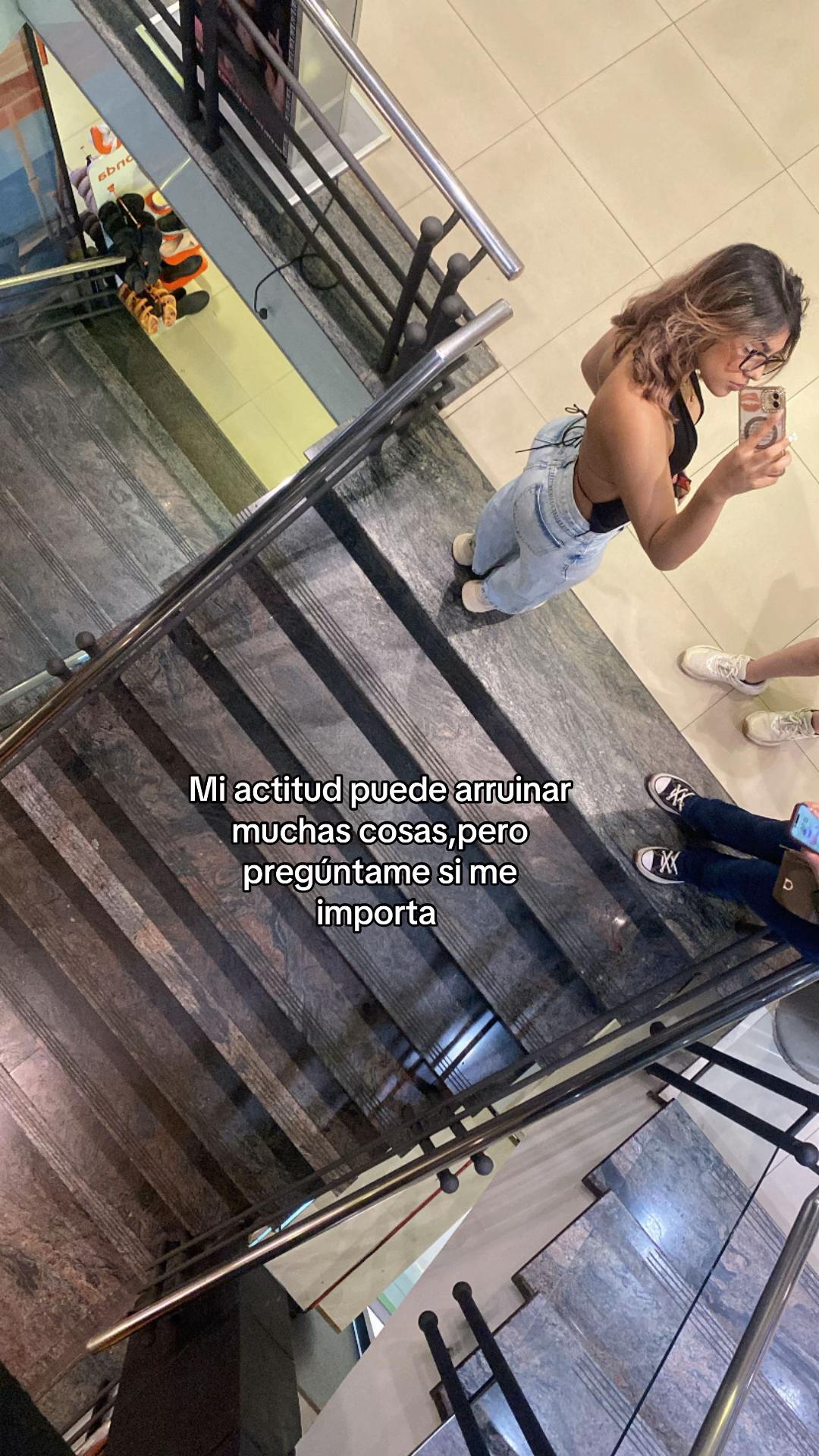 @Elizabeth Jara