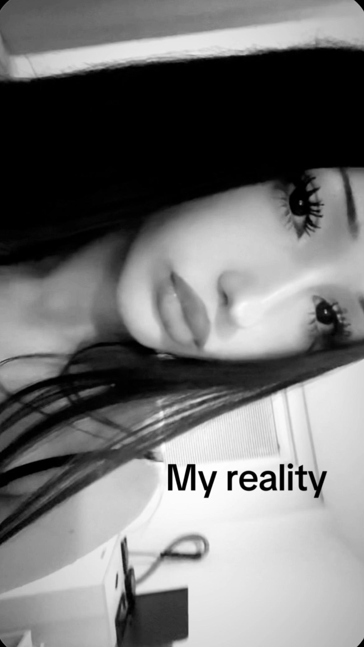 @𝔎𝔯𝔦𝔰𝔦