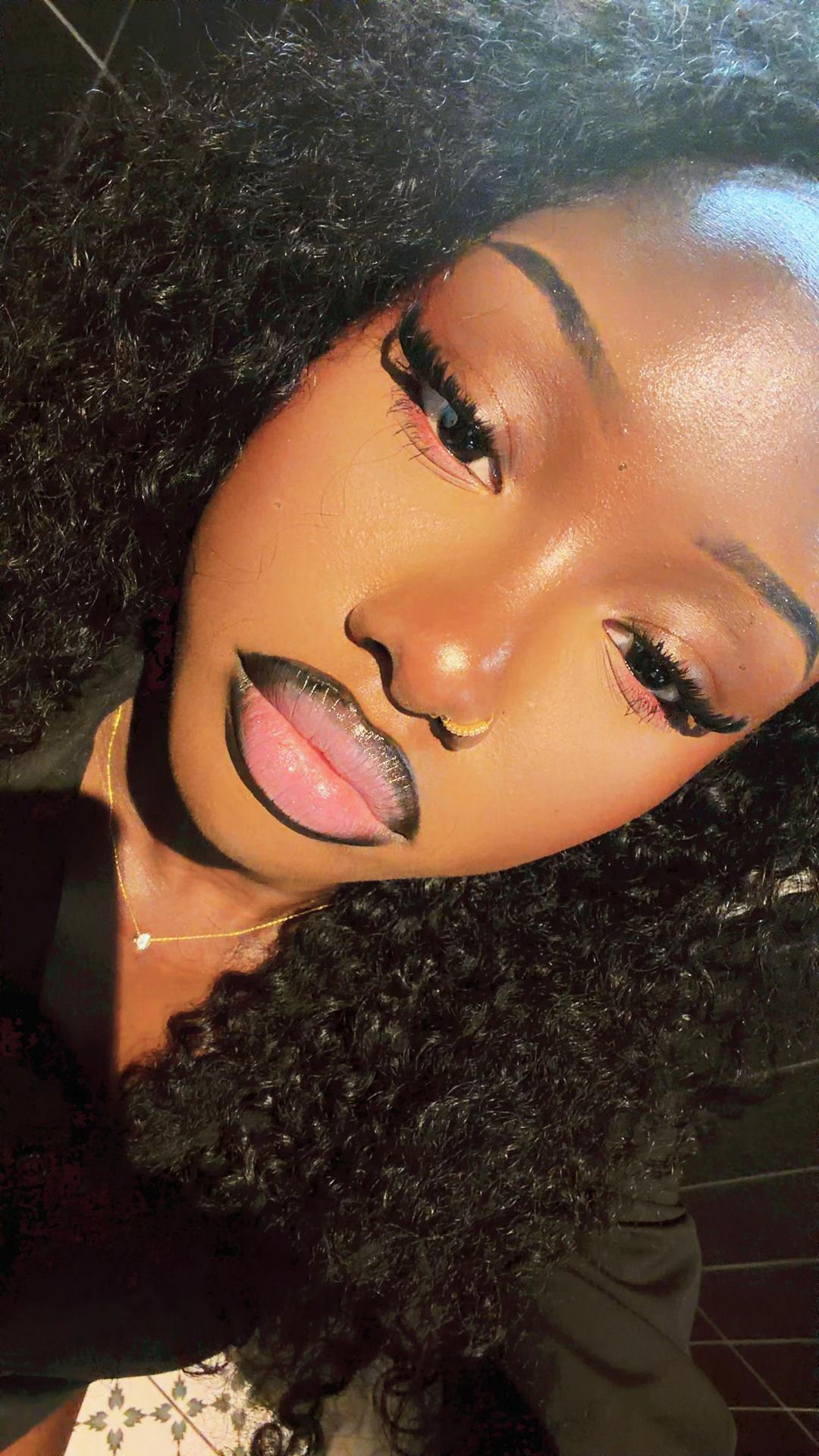 @๐ Black doll ๐