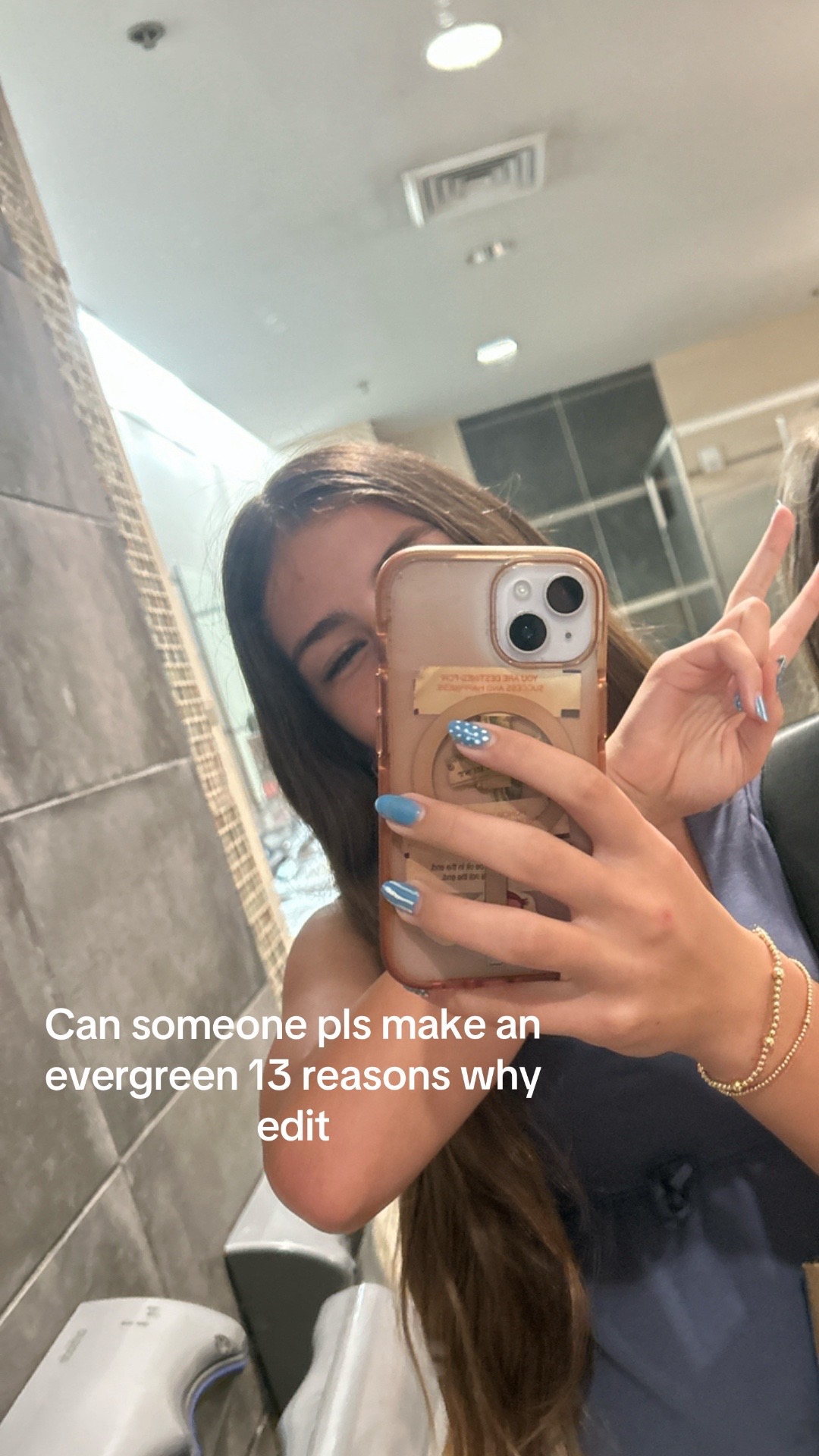 @???