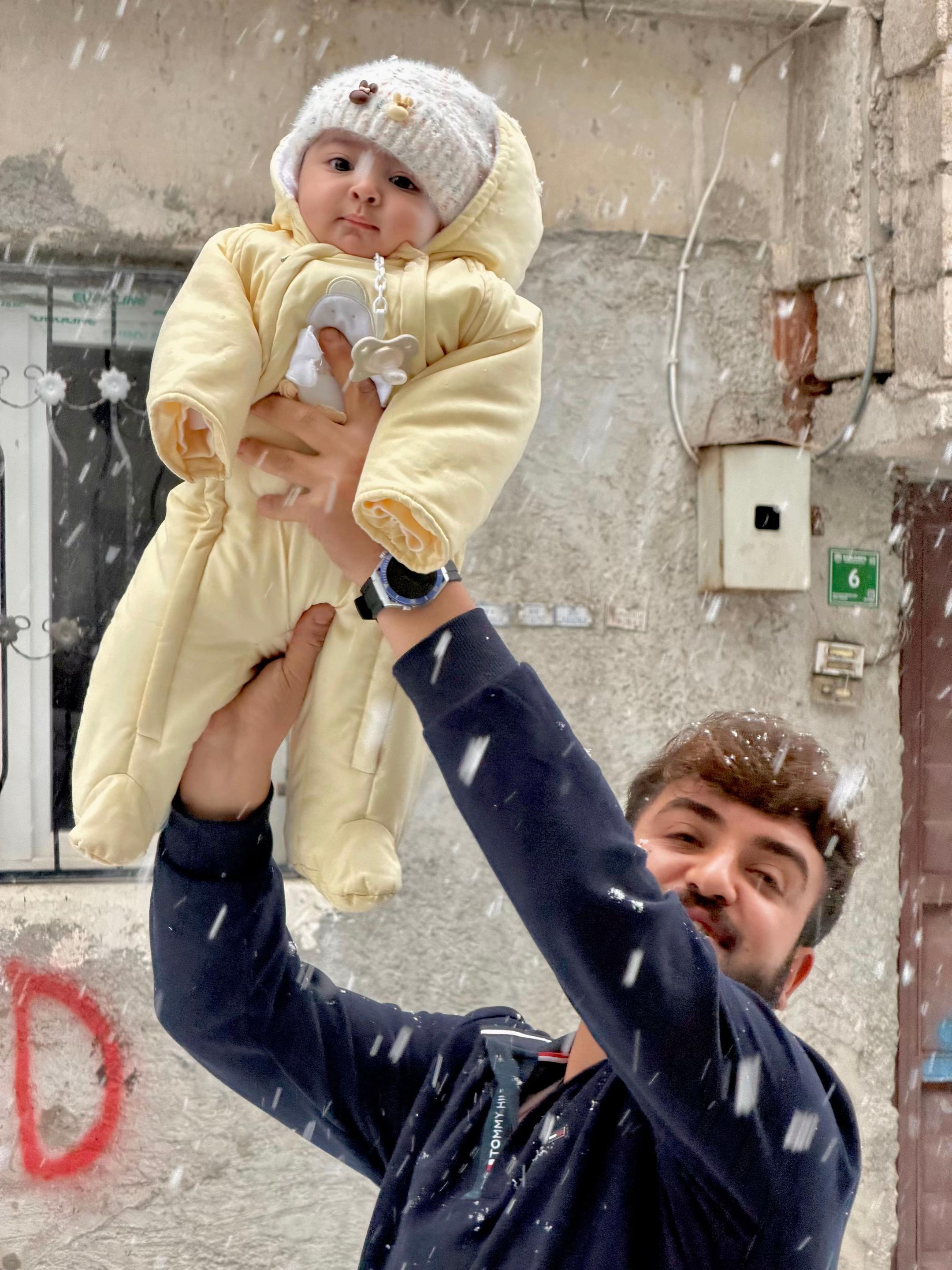 @Eyy&uuml;p kızılakkurt