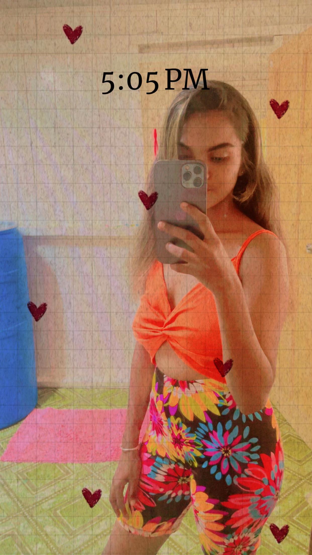 @aneesarohoman0