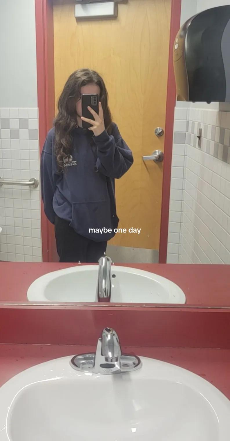 @Ashtyn_Woloschuk