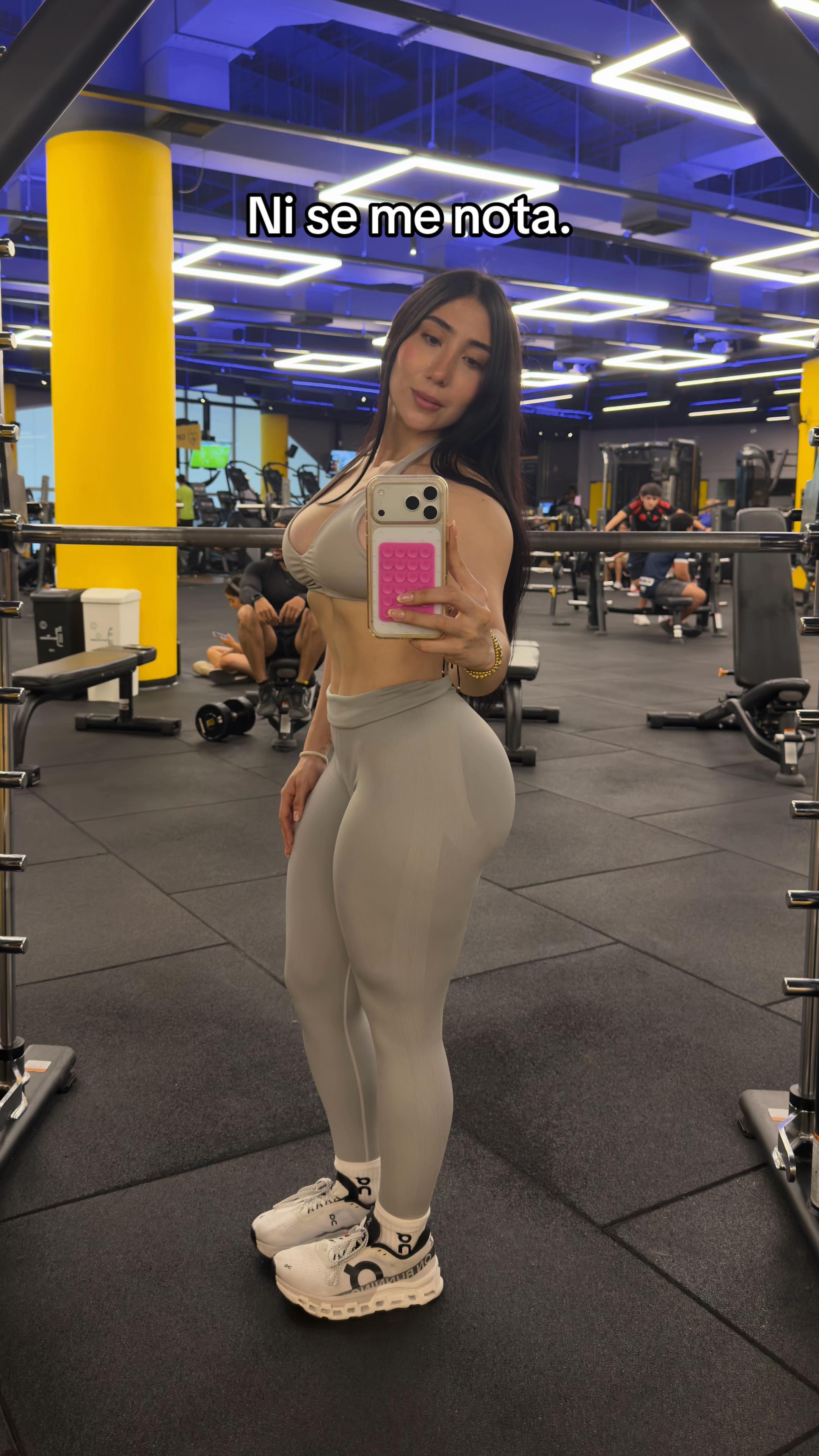 @Ana Carvajal