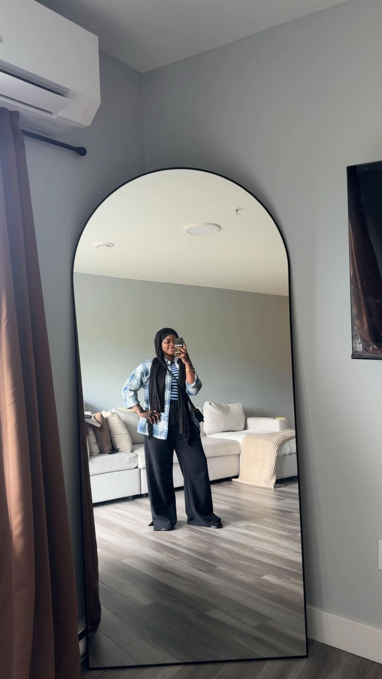 @Aisha.