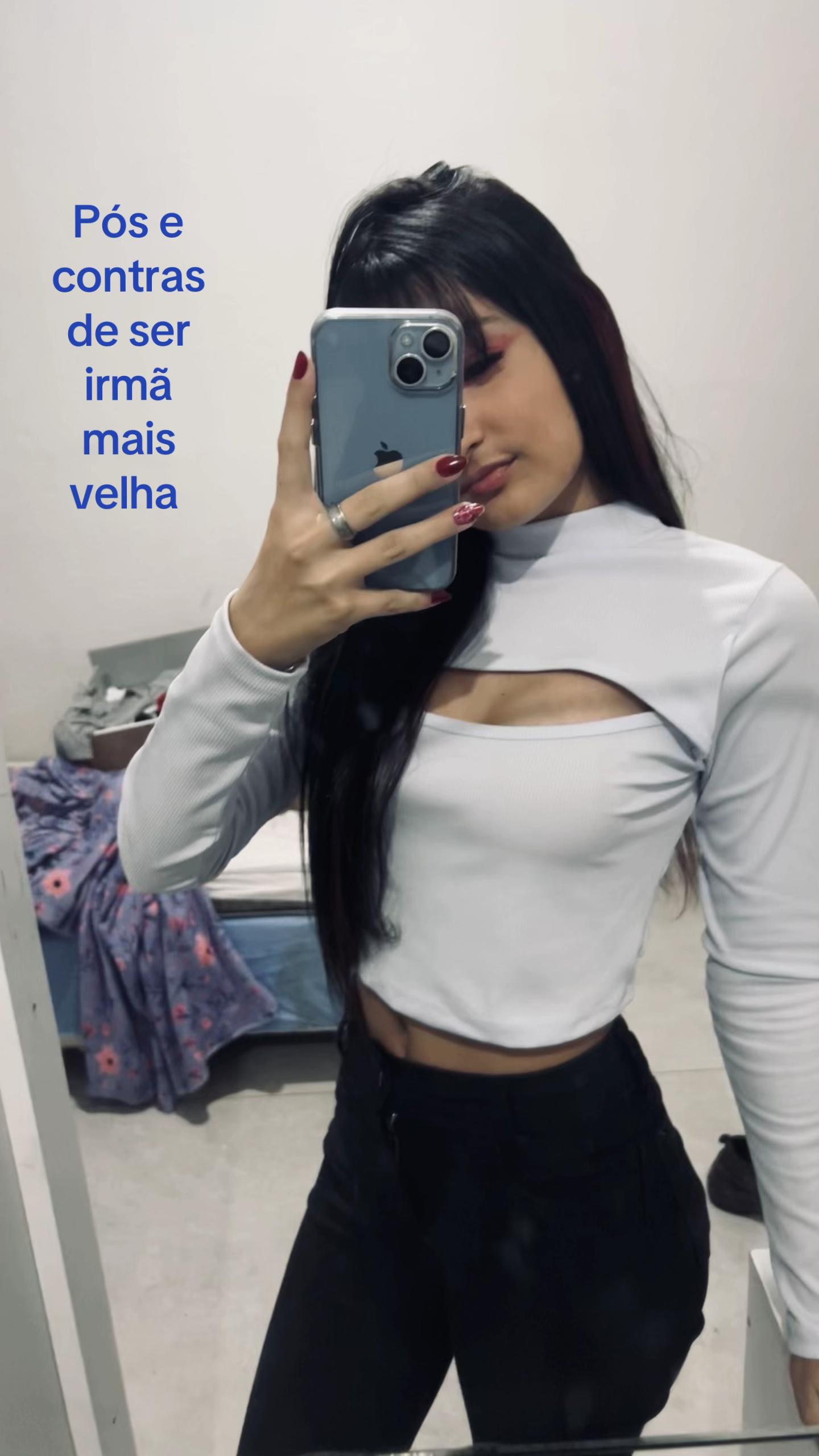 @_yasmin._.santos_