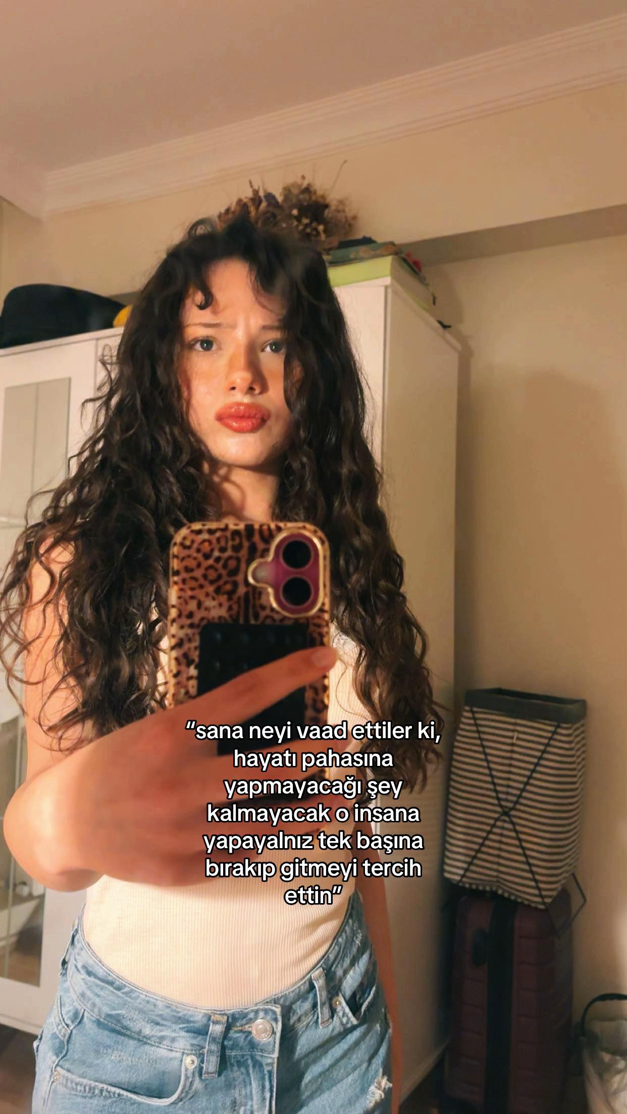 @zzeeiirraa