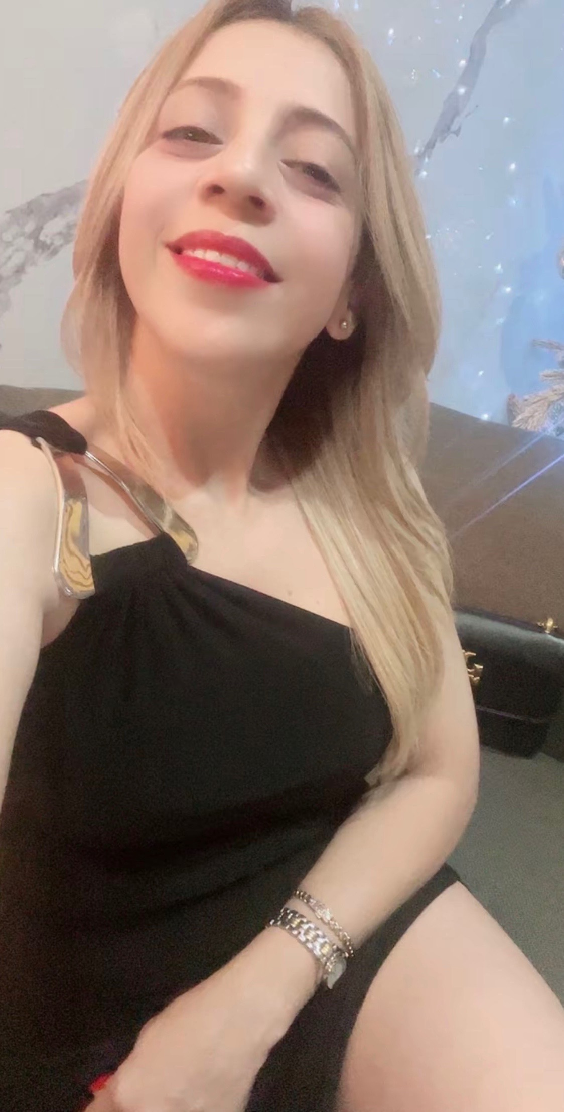 @feryahoskmorles