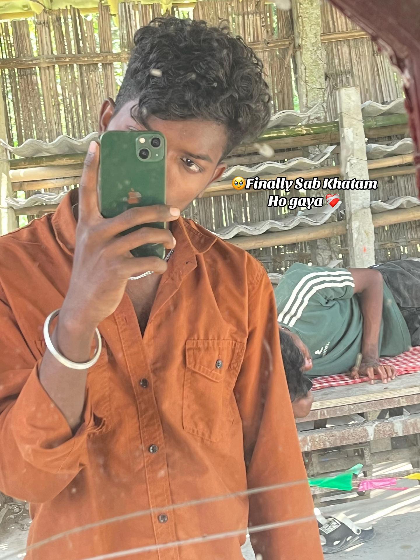 @◤ ☮️real_suraj03々 ❸ ◢