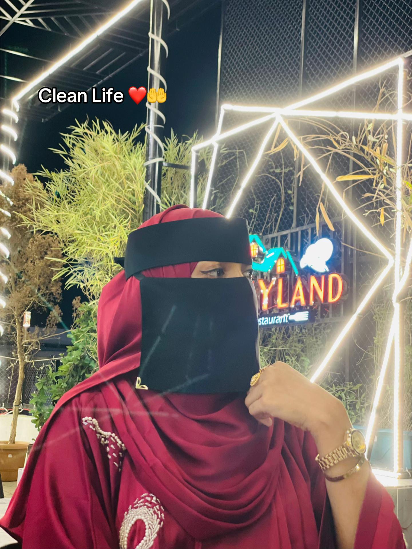@His Lokkhi 🖤🌷