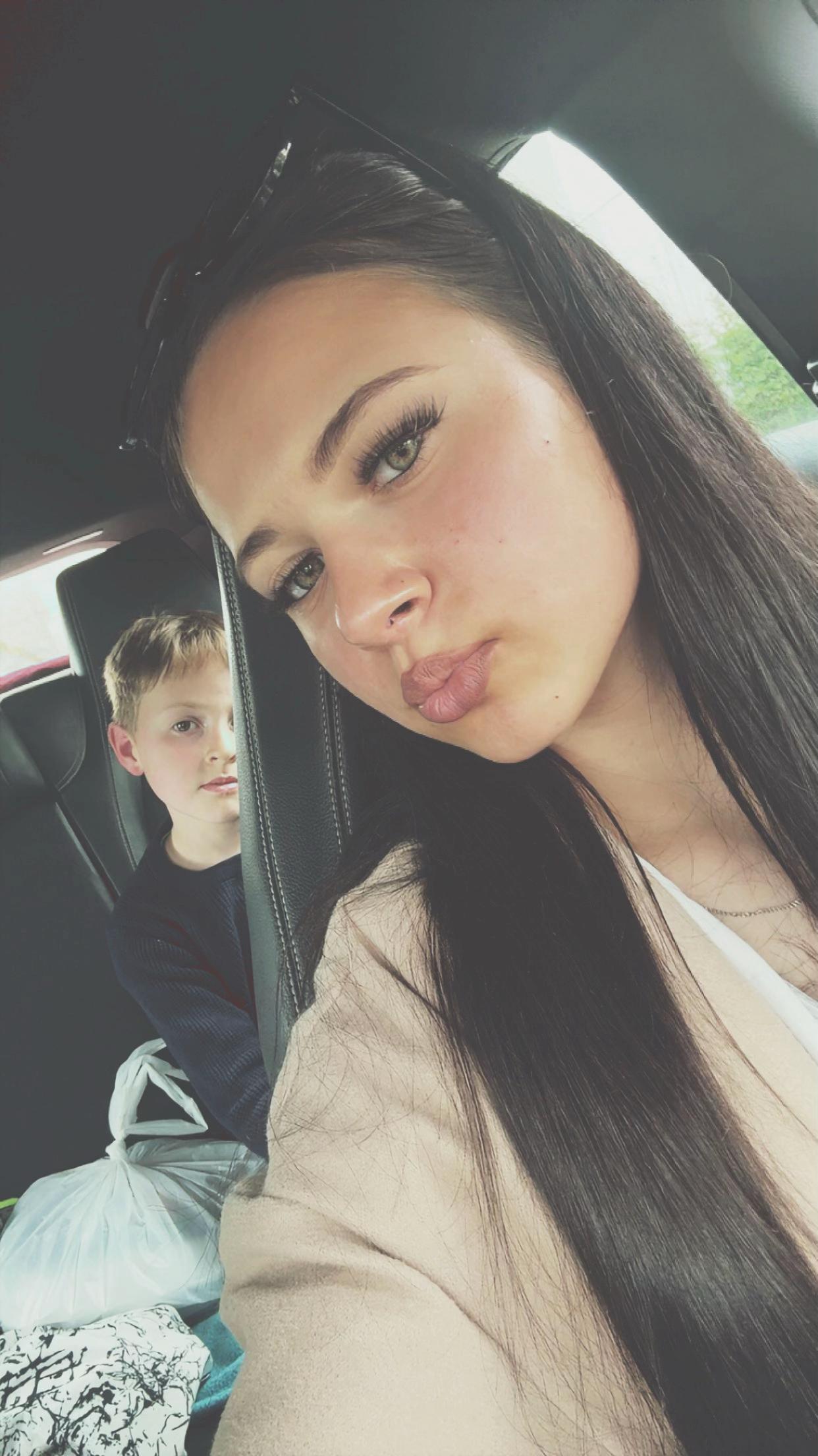 @xlenxq