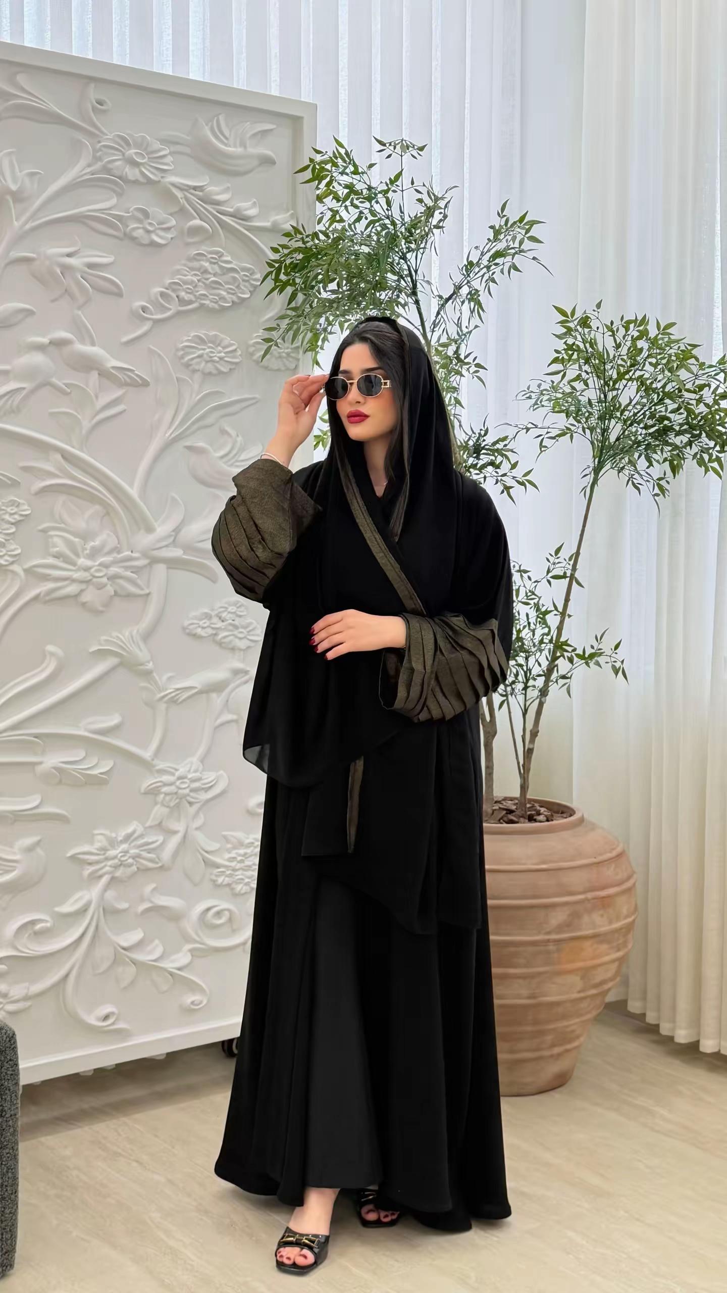 @styliishrobe