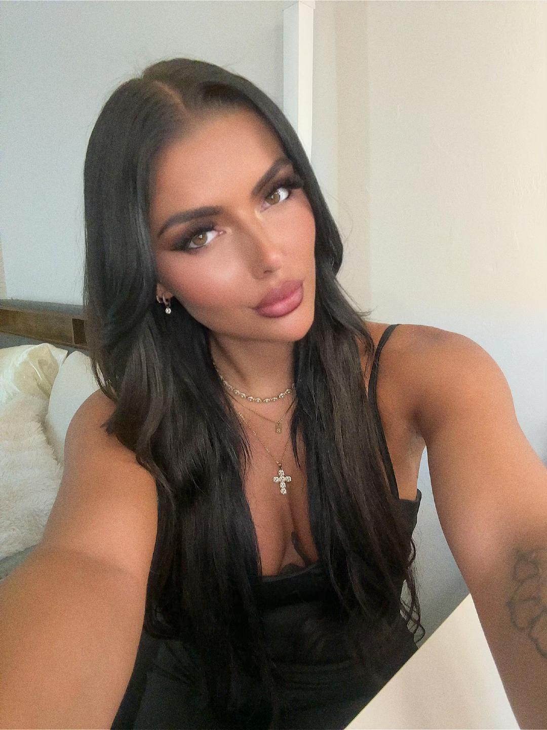 @Rosanera