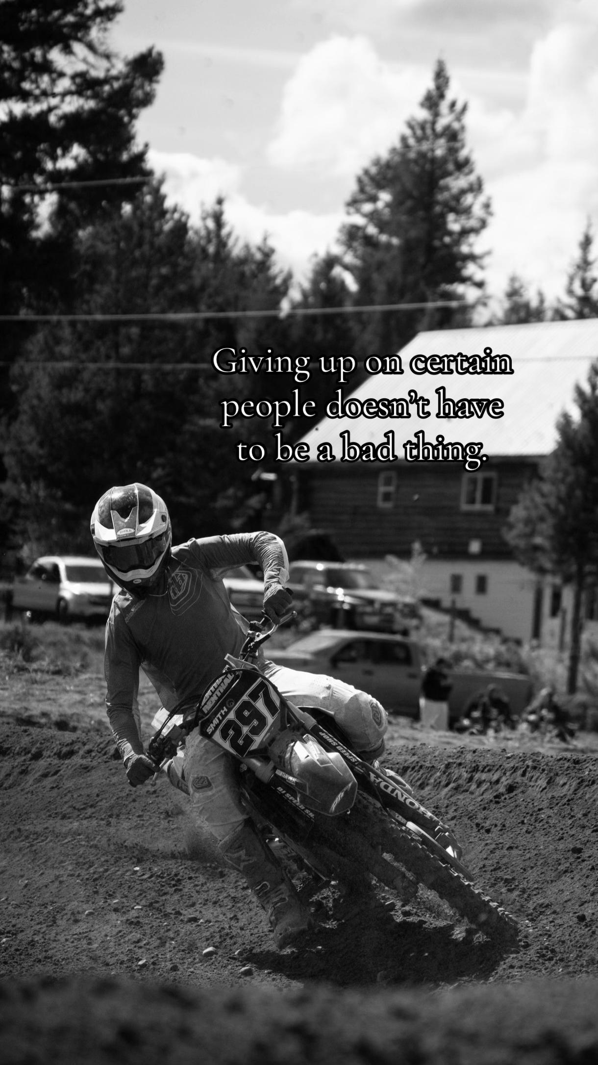@Dylan🏍️