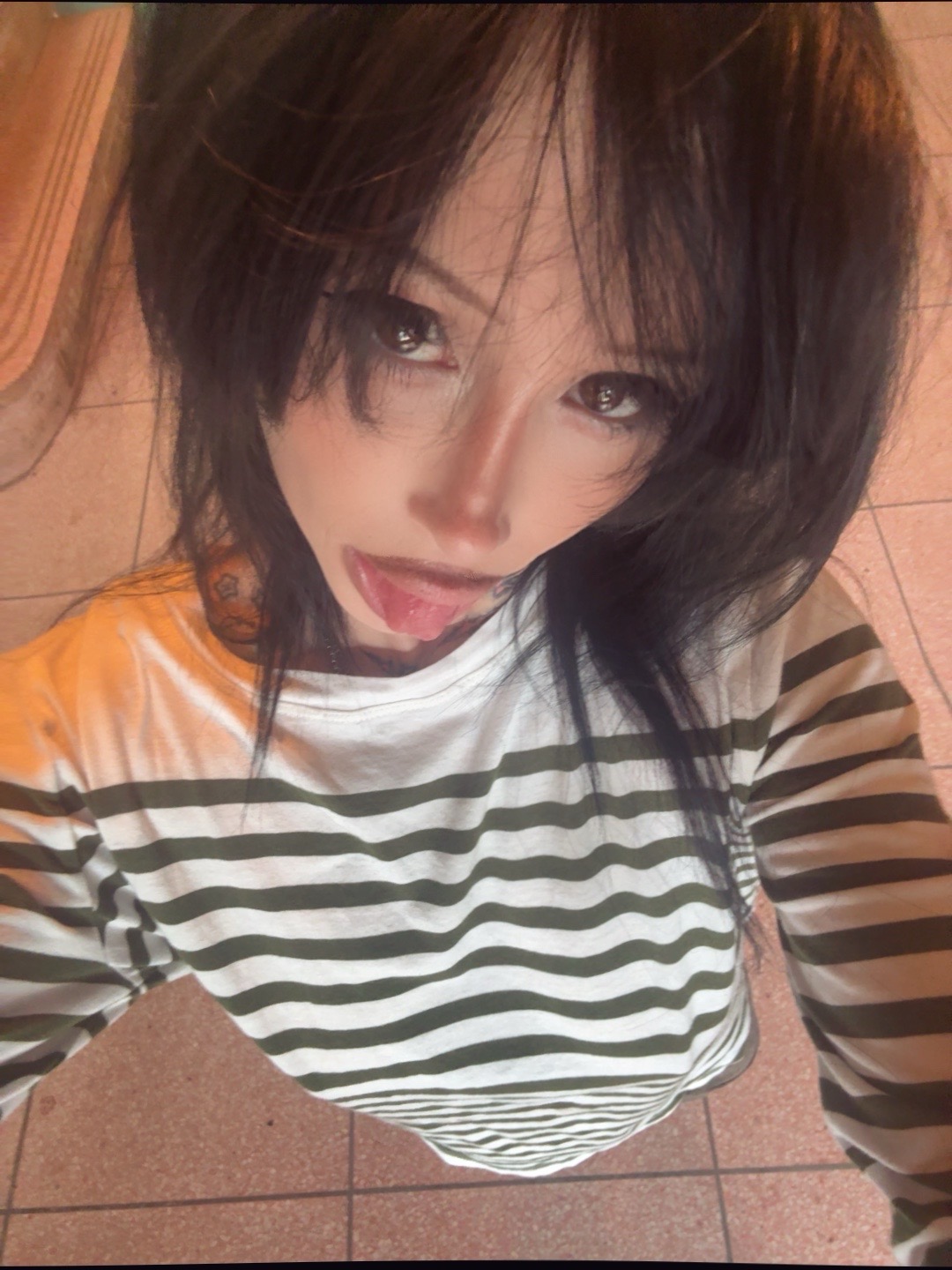 @zommmbri