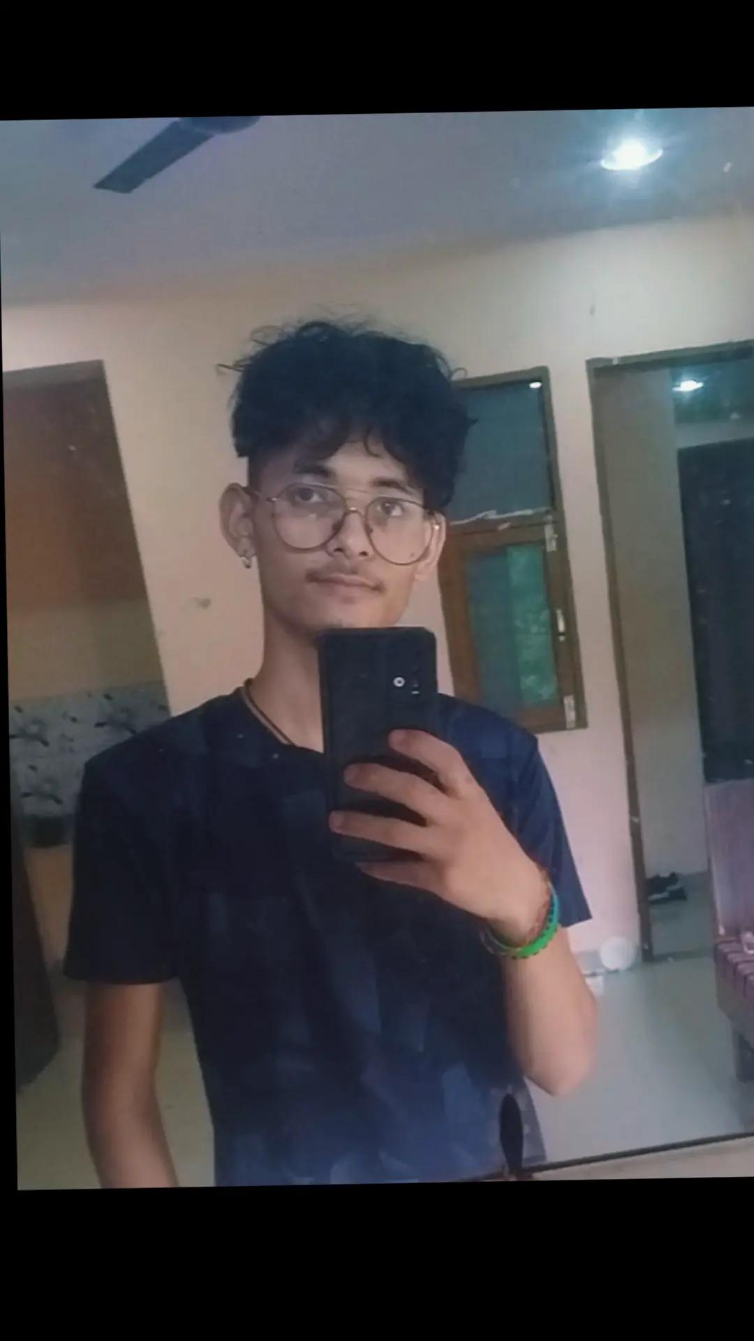 @꧁ঔৣ🇳🇵Mr. RÆjêßh 🇮🇳ঔৣ꧂