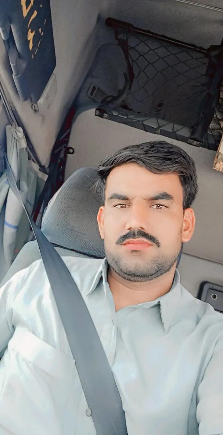 @user6702645617077