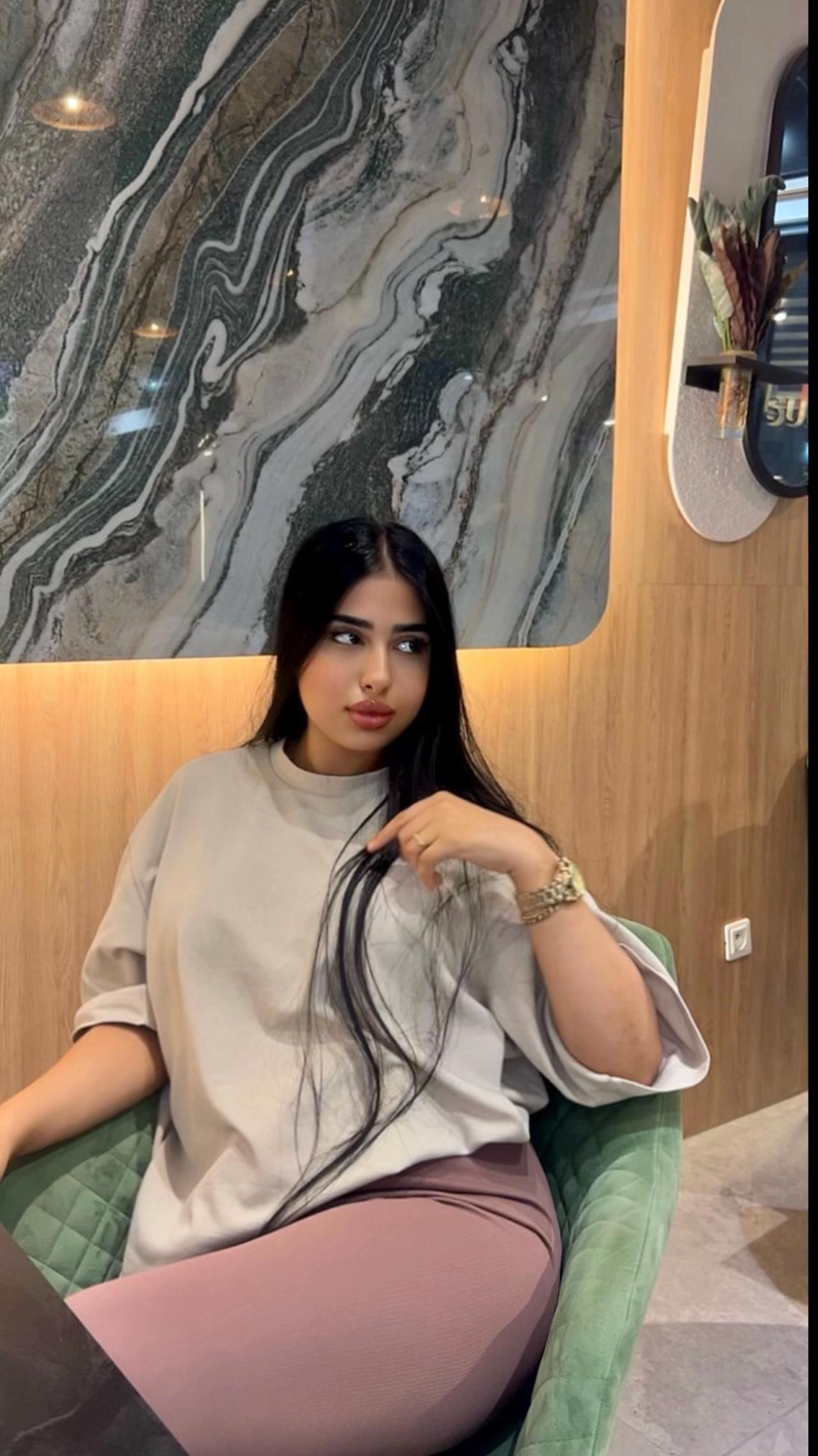 @Latina👄