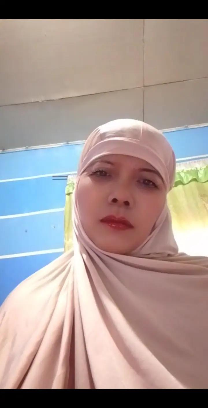 @Nora Froyalde00.Creator