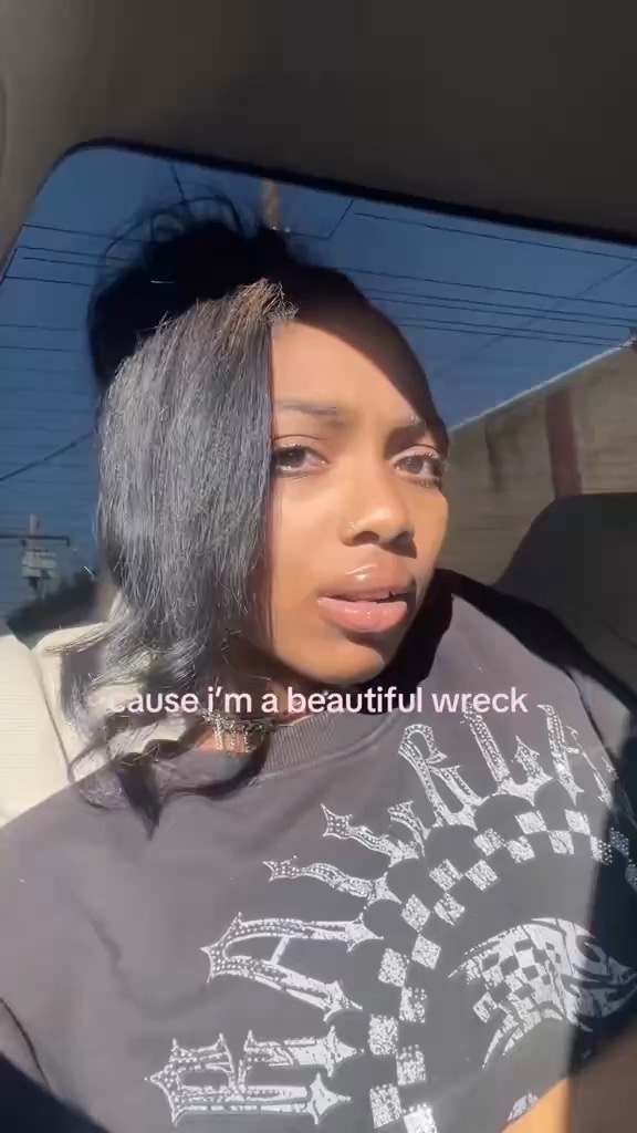 @khloeechristinaa_