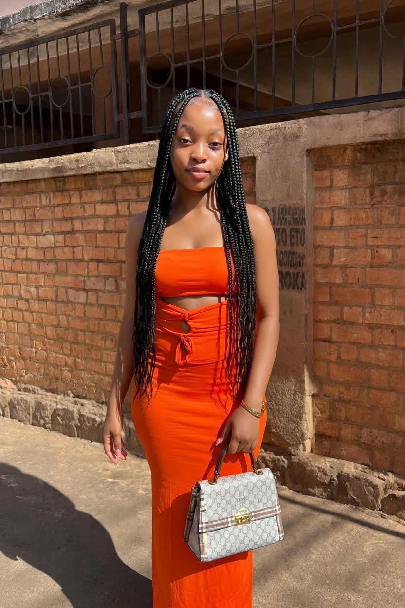 @Mzansi Freshy Gals