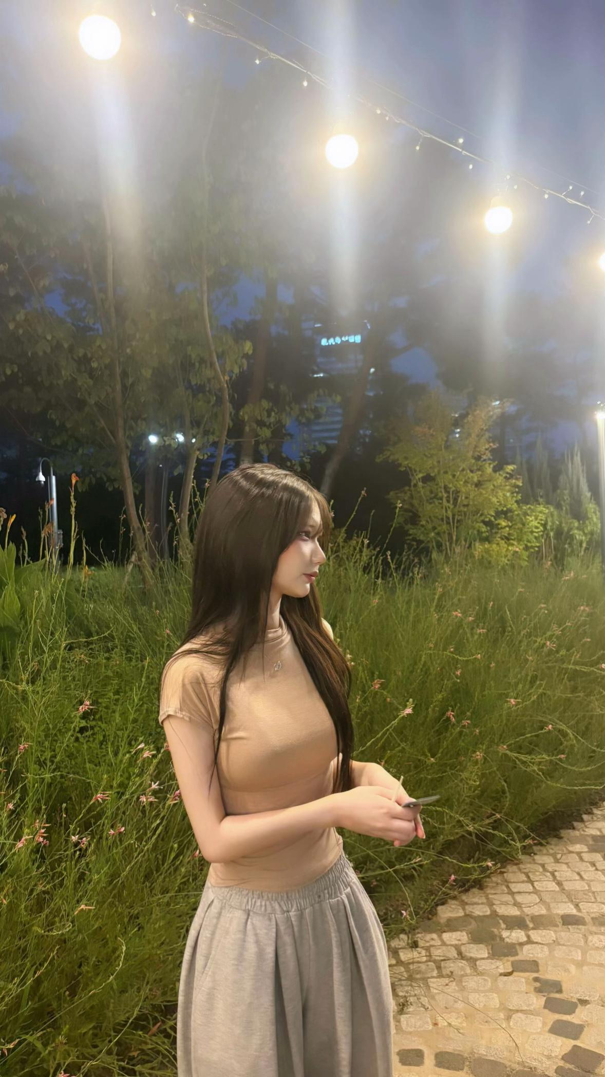@lxxvae