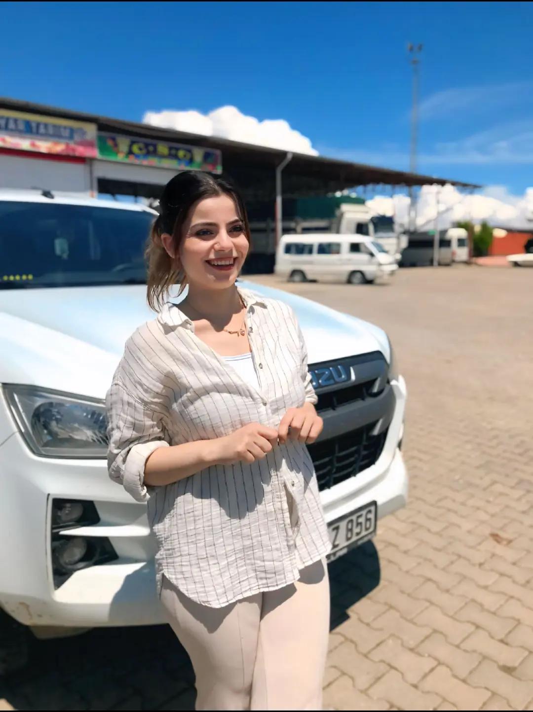 @emoş
