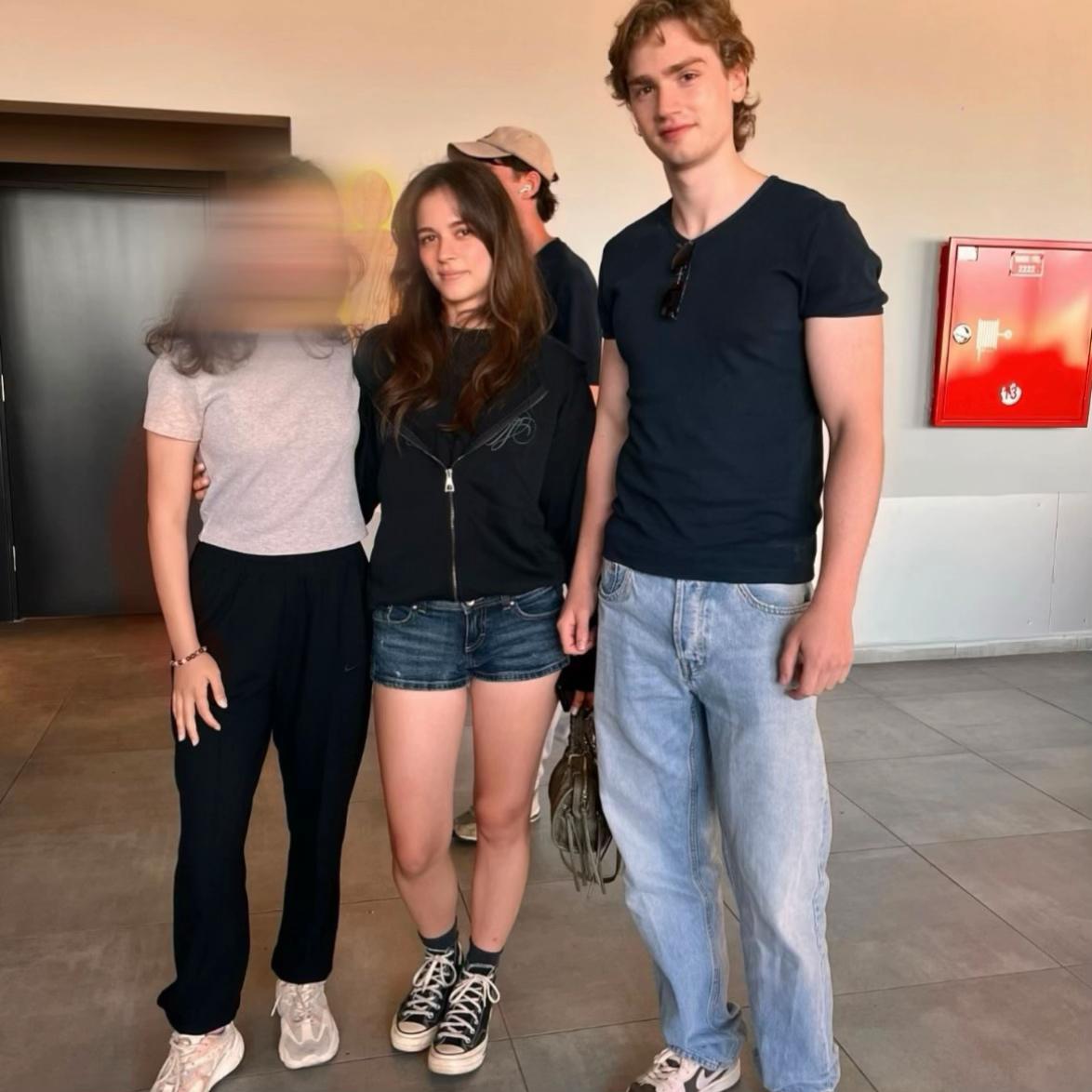 @-𝒶𝓁𝒶𝓇𝒶•