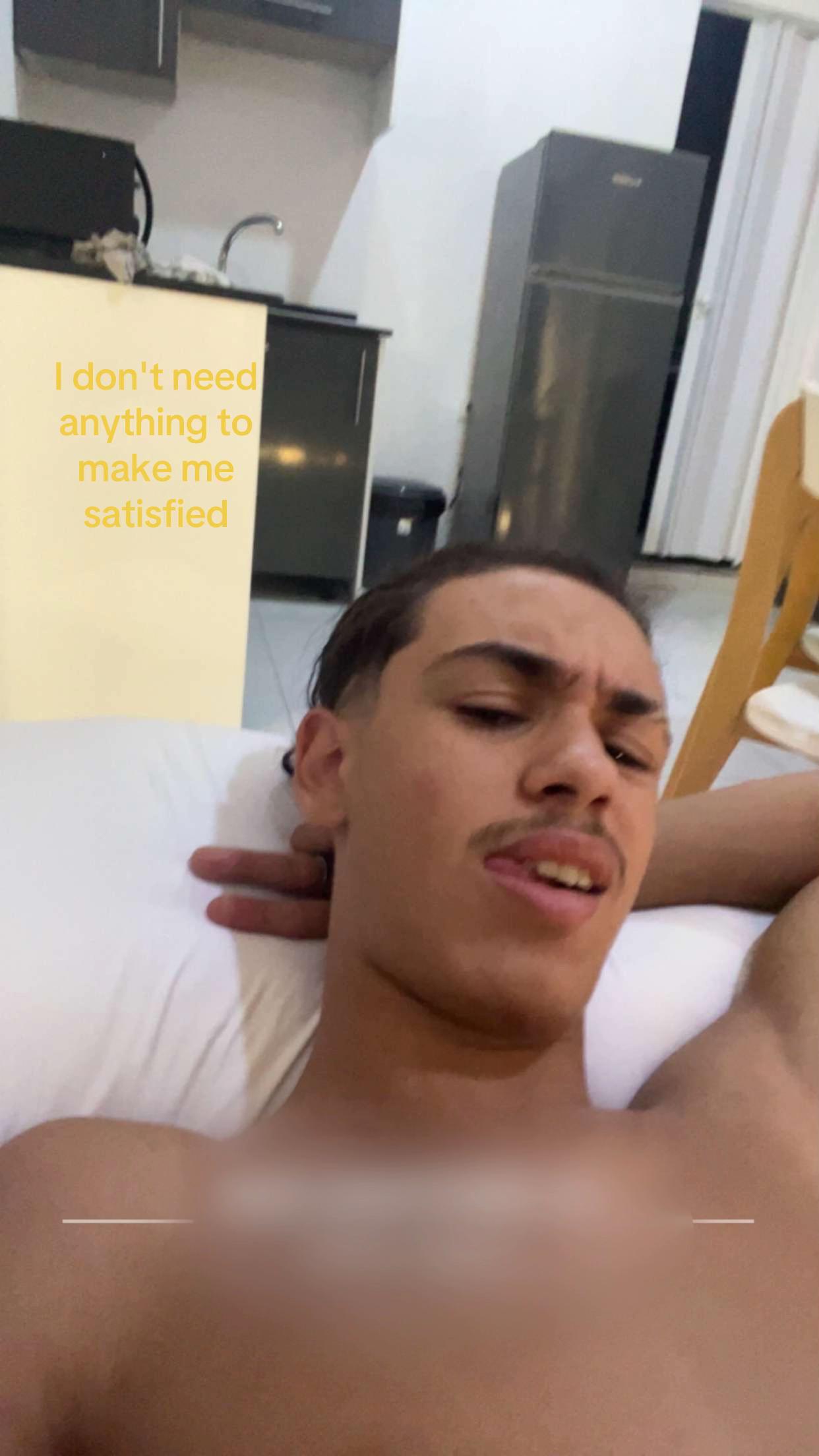 @𝓨𝓪𝓷𝓲𝓼