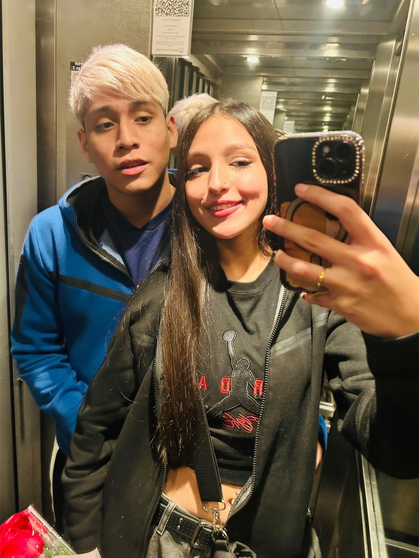 @miaafariasᥫ᭡