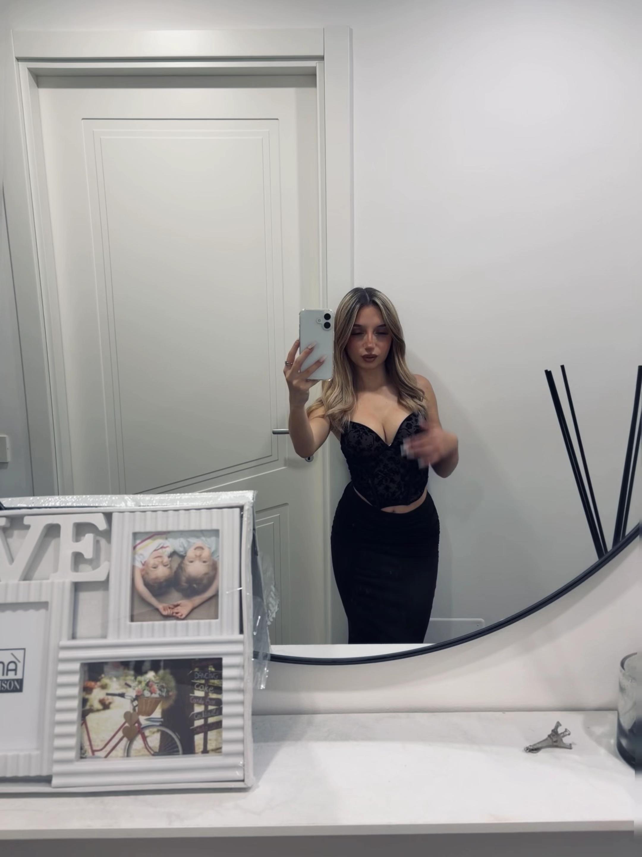 @𝑪𝑨𝑴𝑰𝑳𝑳𝑨👸🏼