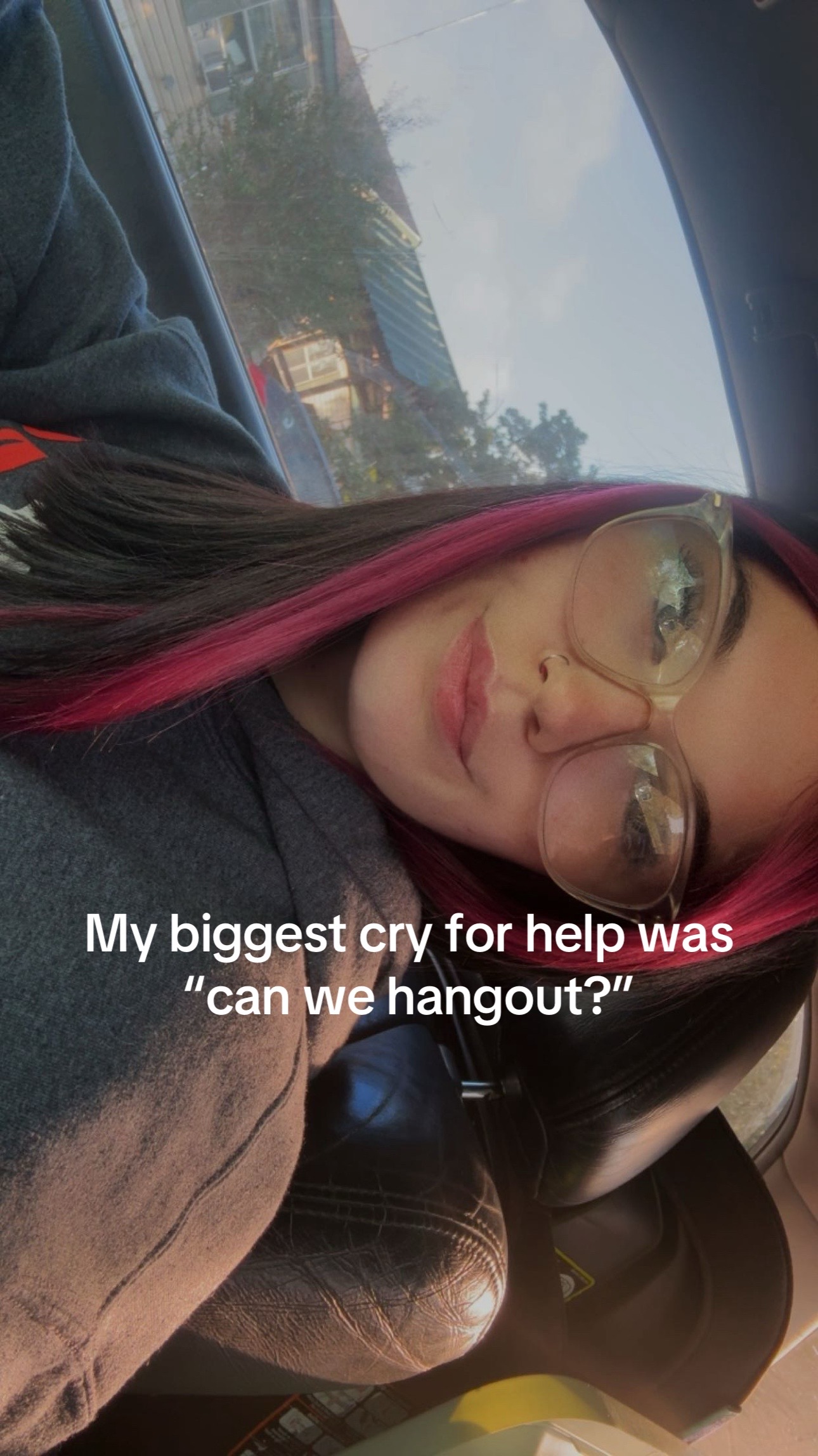 @Emm♥️🦇⚰️