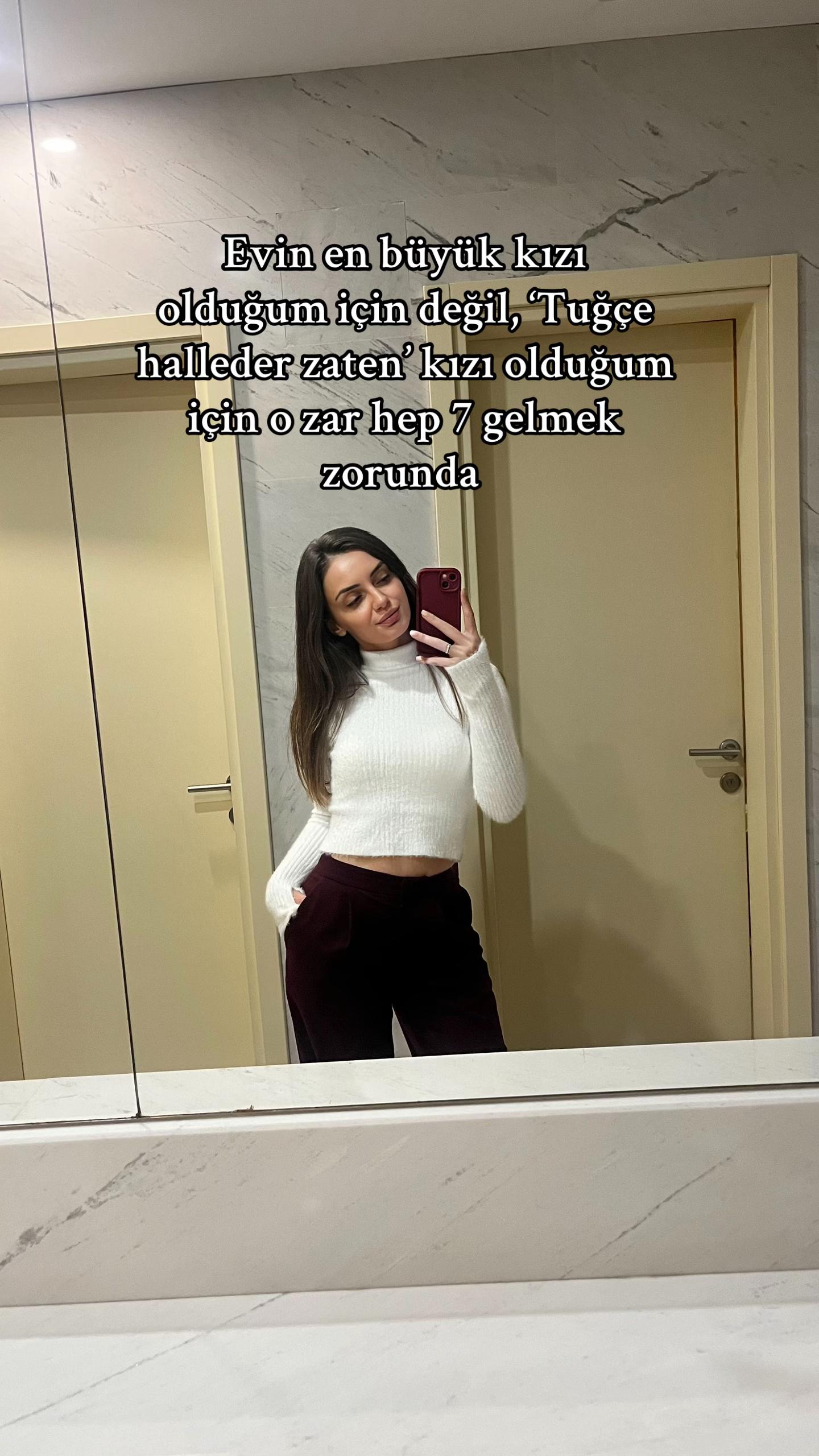 @👸