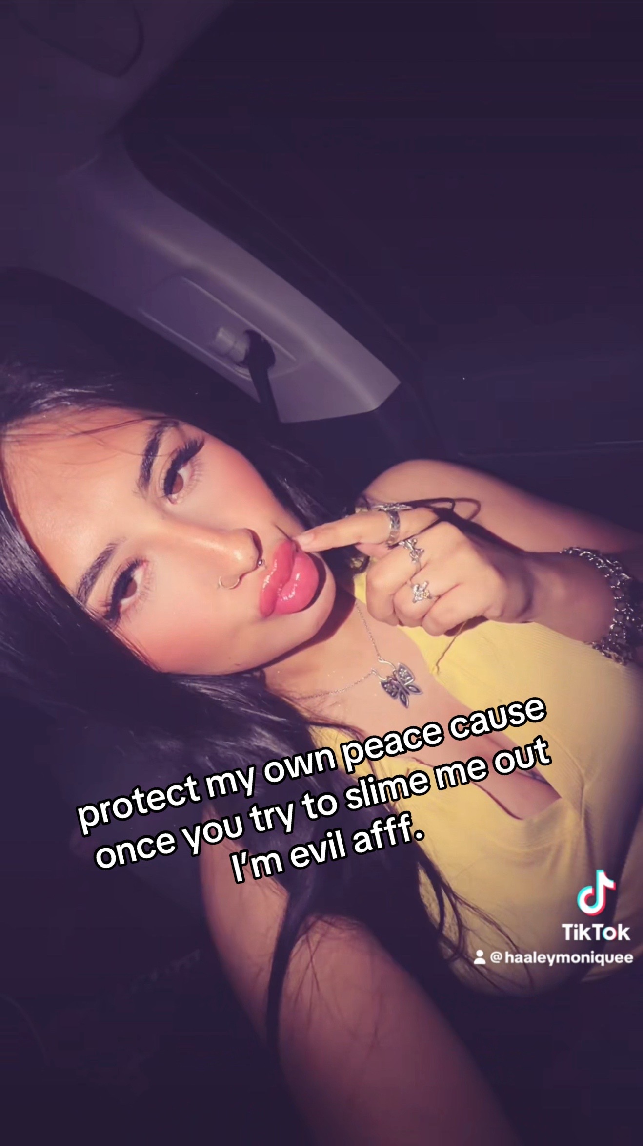 @Haley Monique🍒