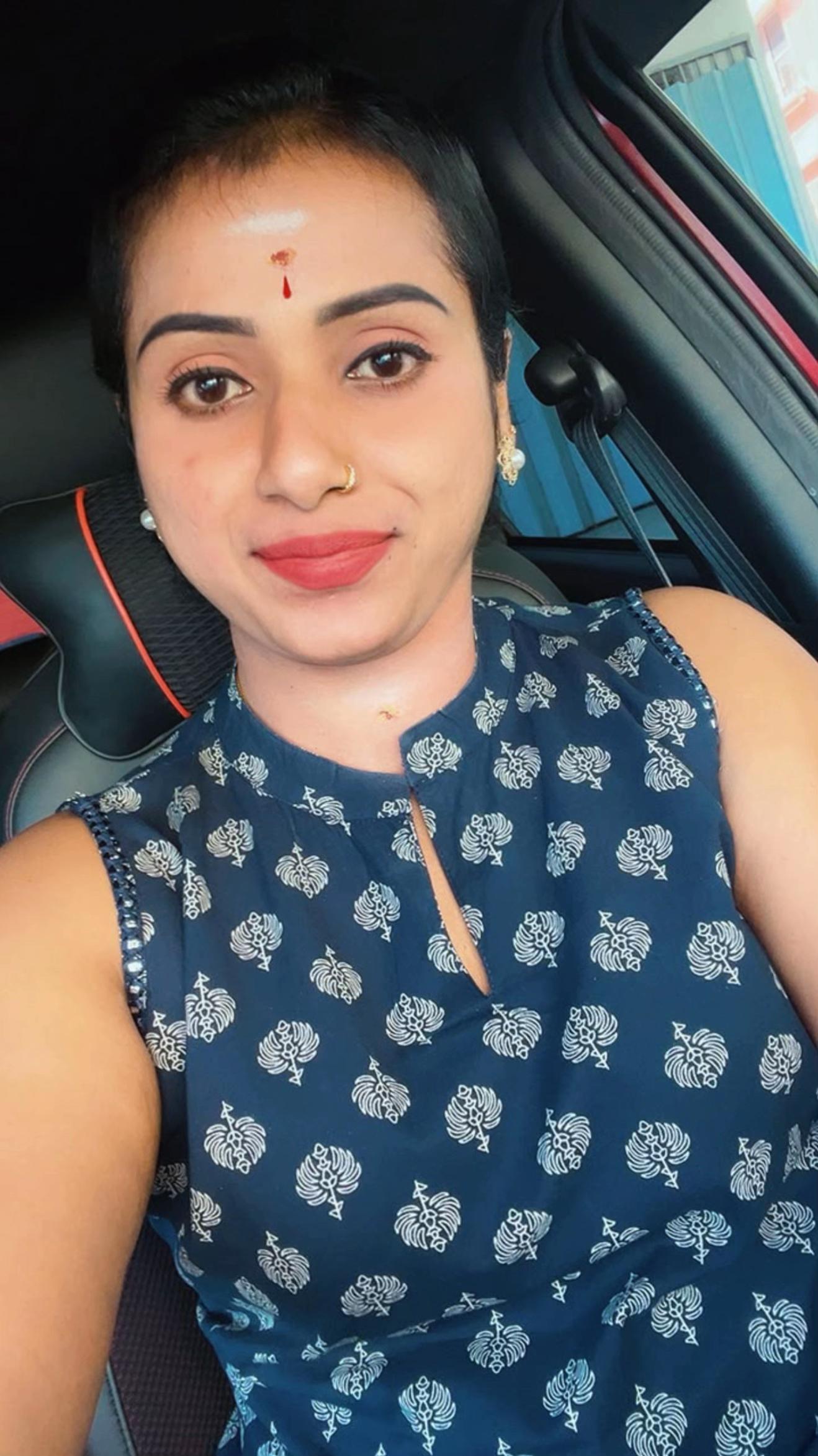 @kasthuri1607_