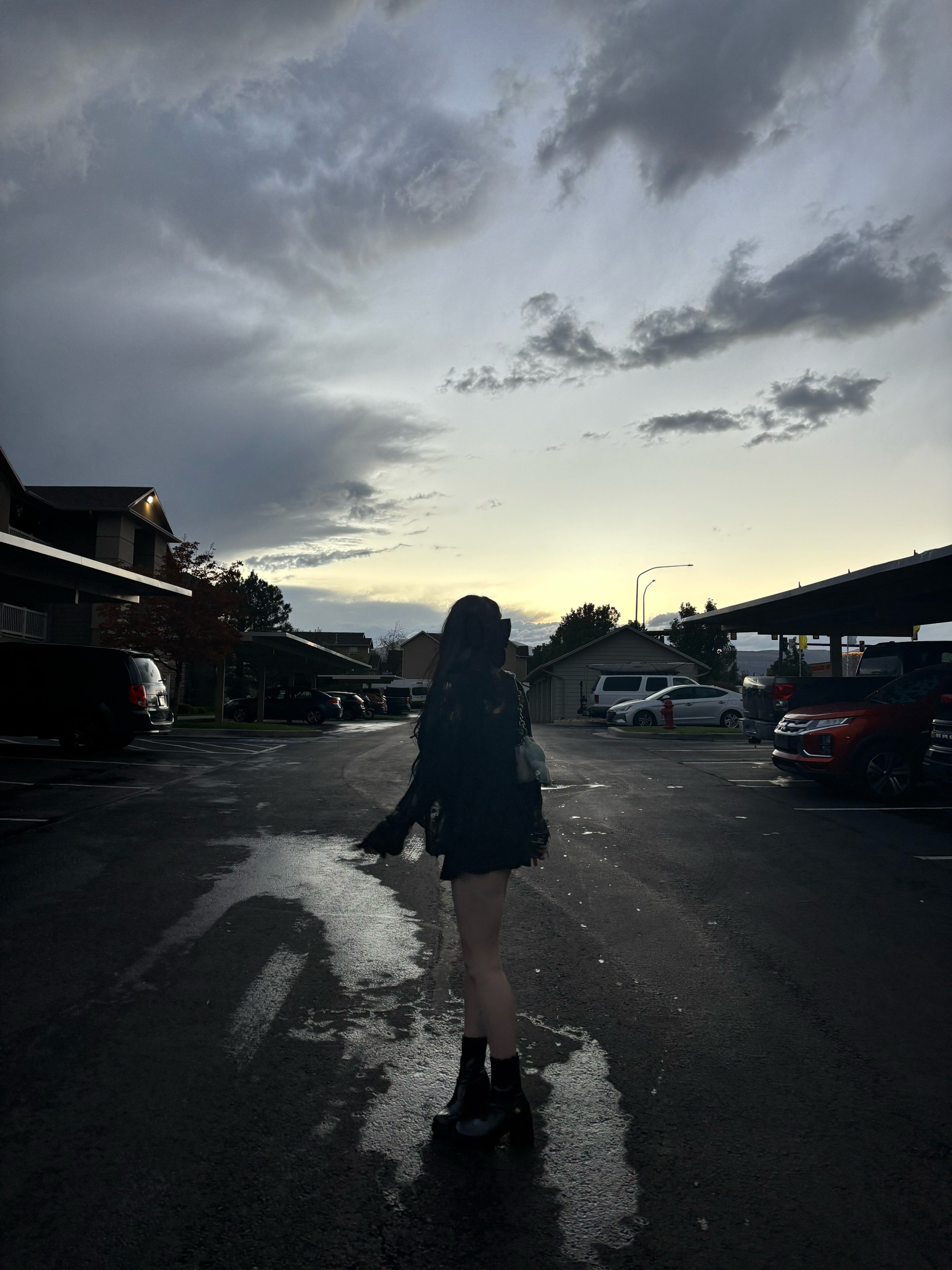 @𝓁𝒾𝒶𝓃𝒶🧟&zwj;♀️