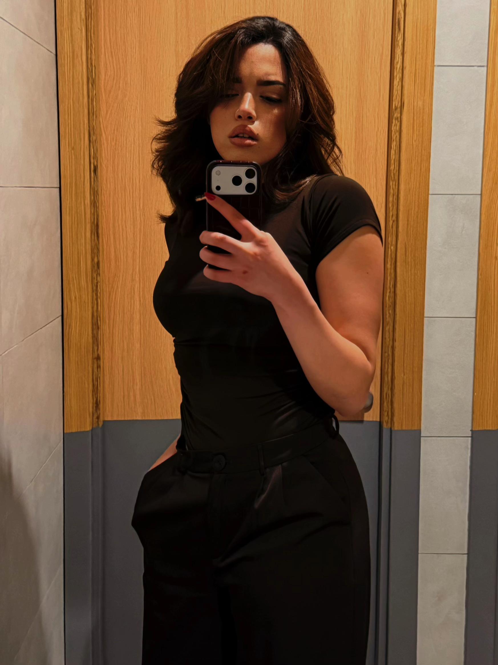 @Eyaa