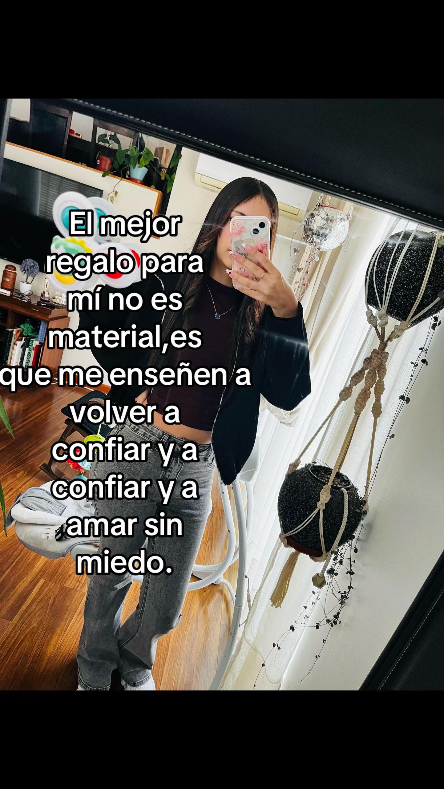 @Tinita💙🥱
