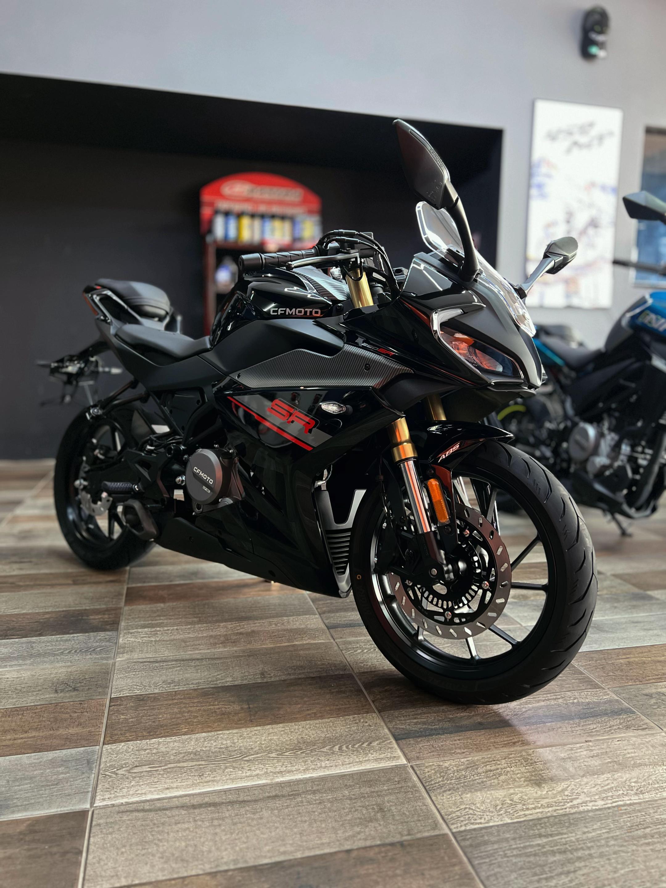 @Oscar Z&uacute;niga | CFMOTO