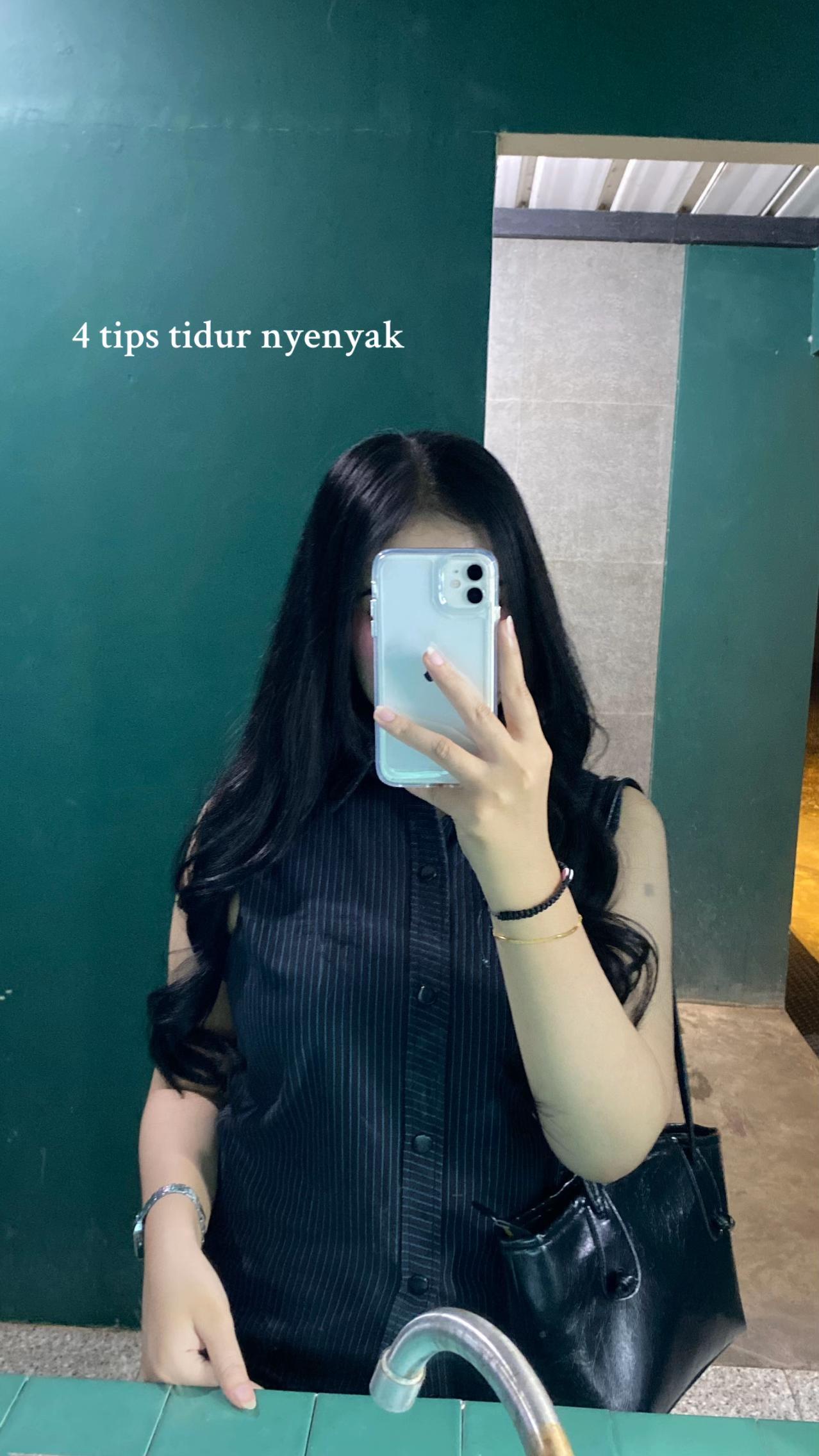 @moonsparkle
