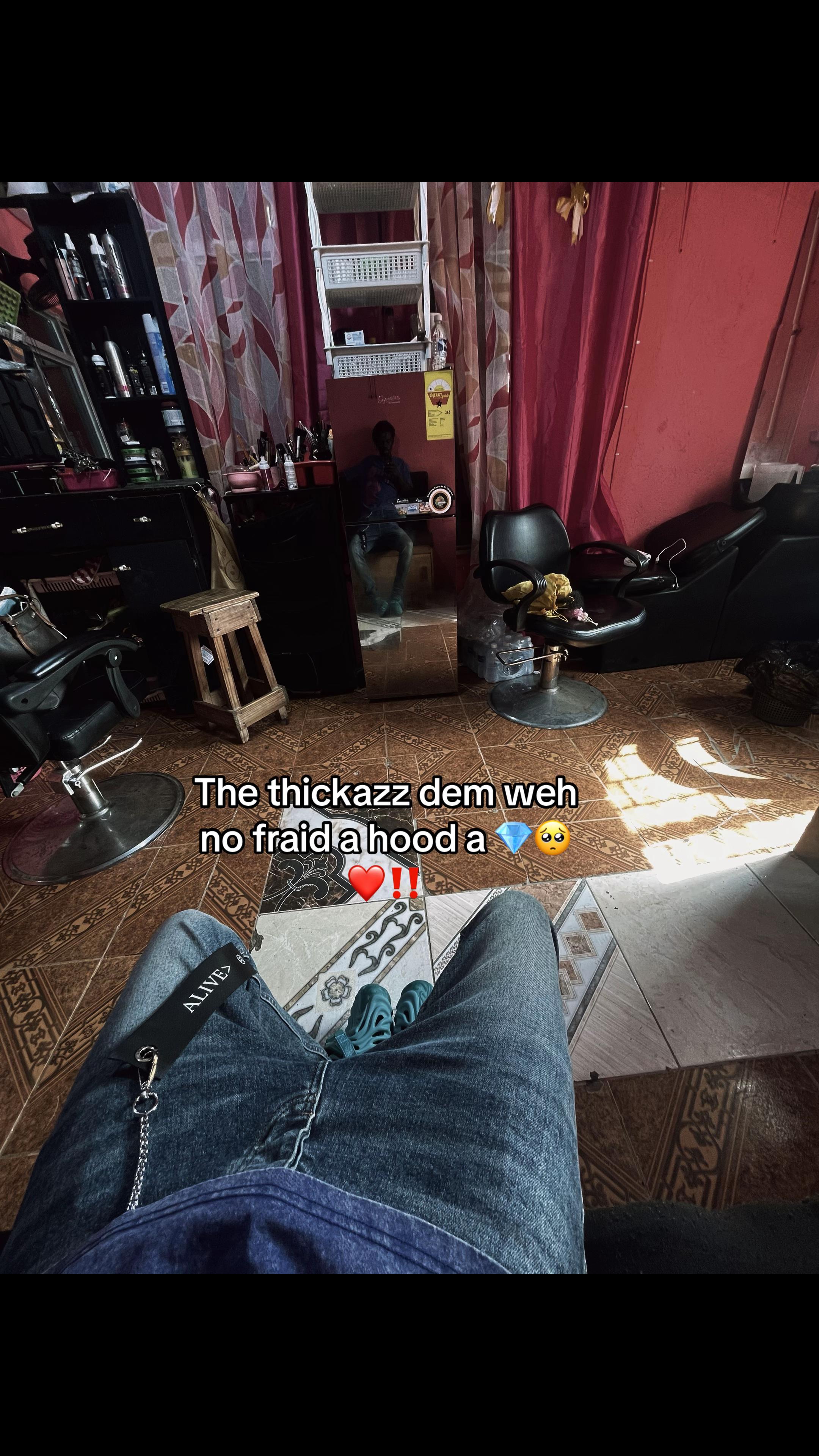 @𝘿𝙧𝙚 🪫