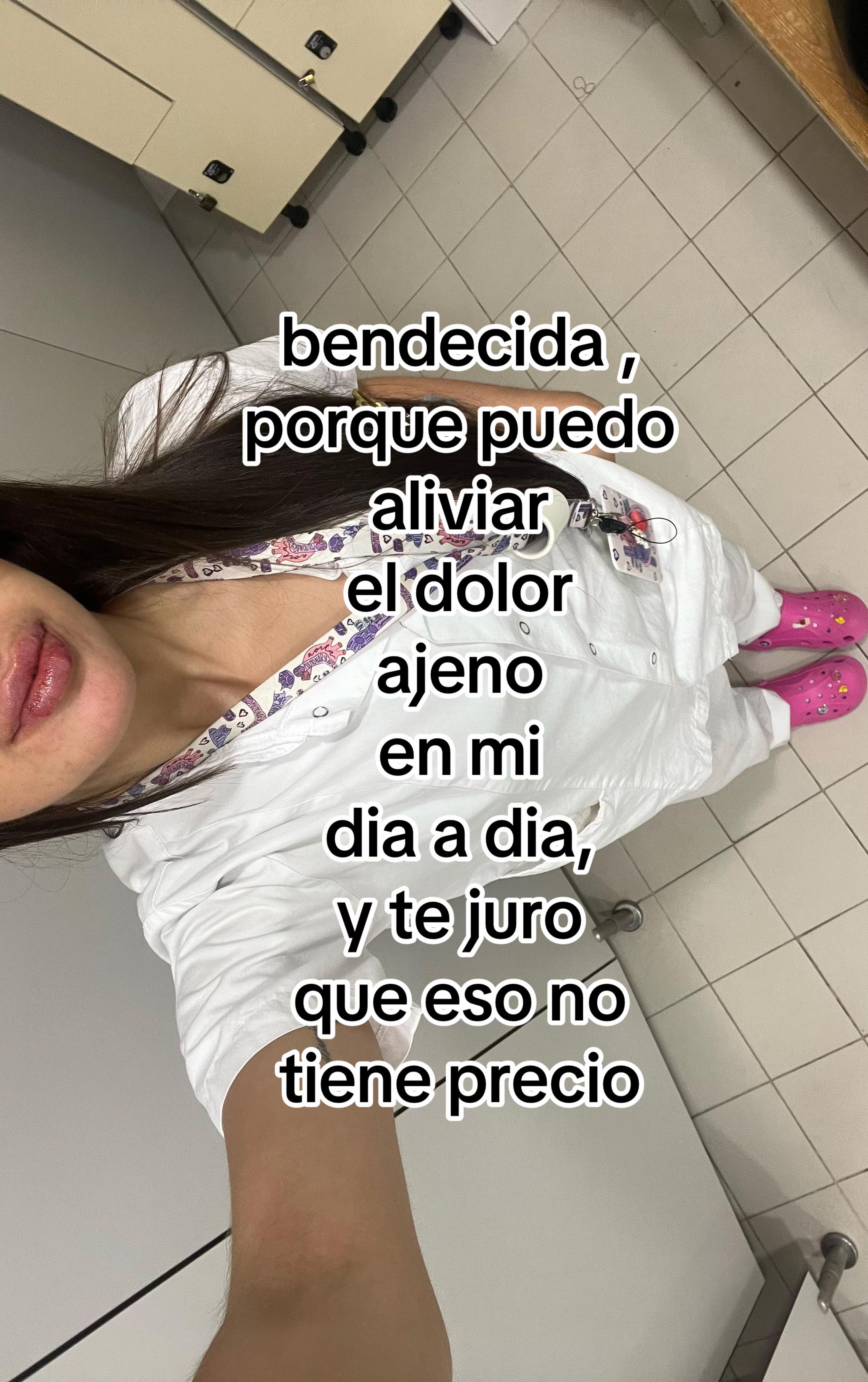 @Alba Quiñones