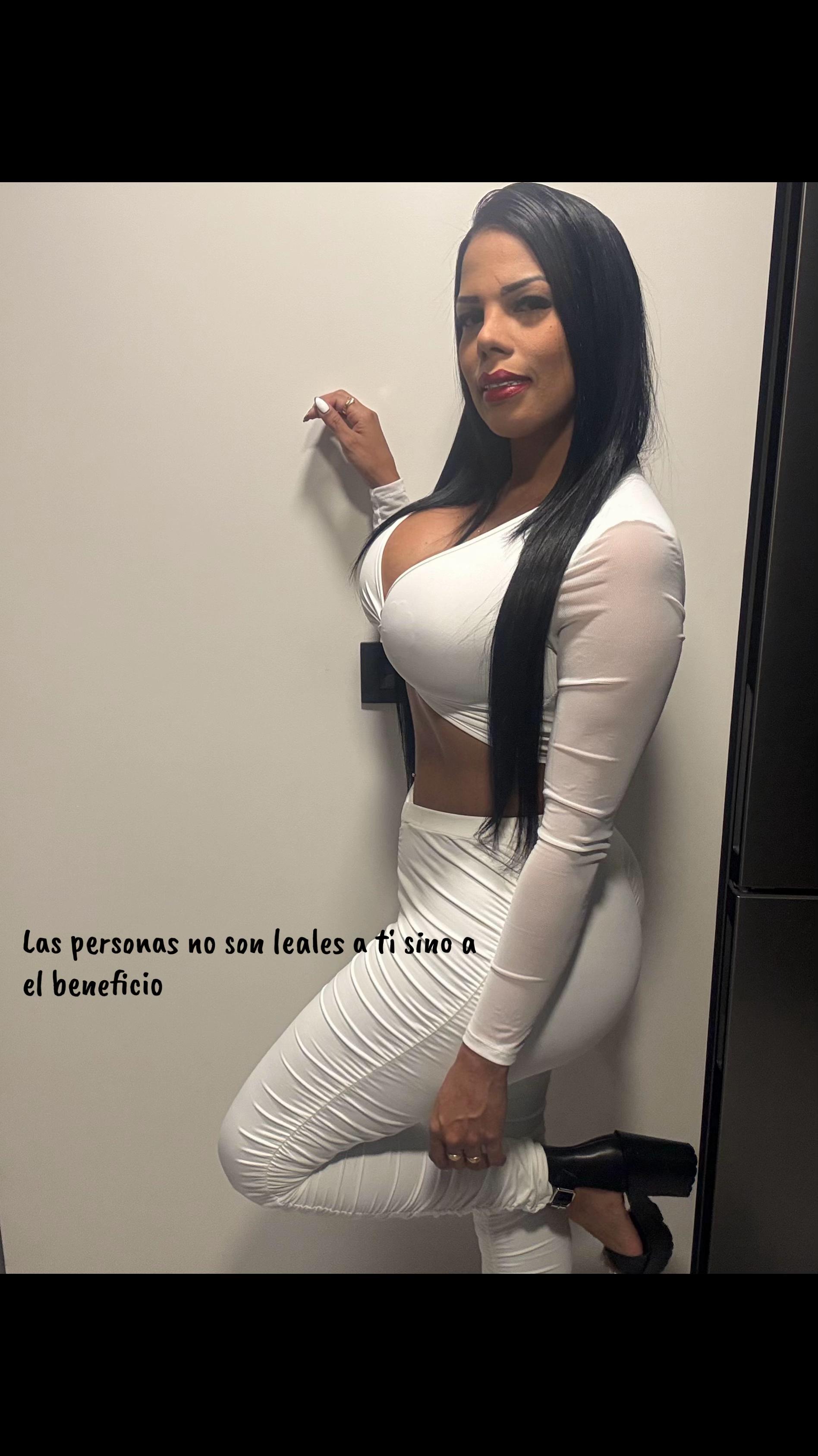 @𝓐𝓷𝓰𝓲𝓮💋