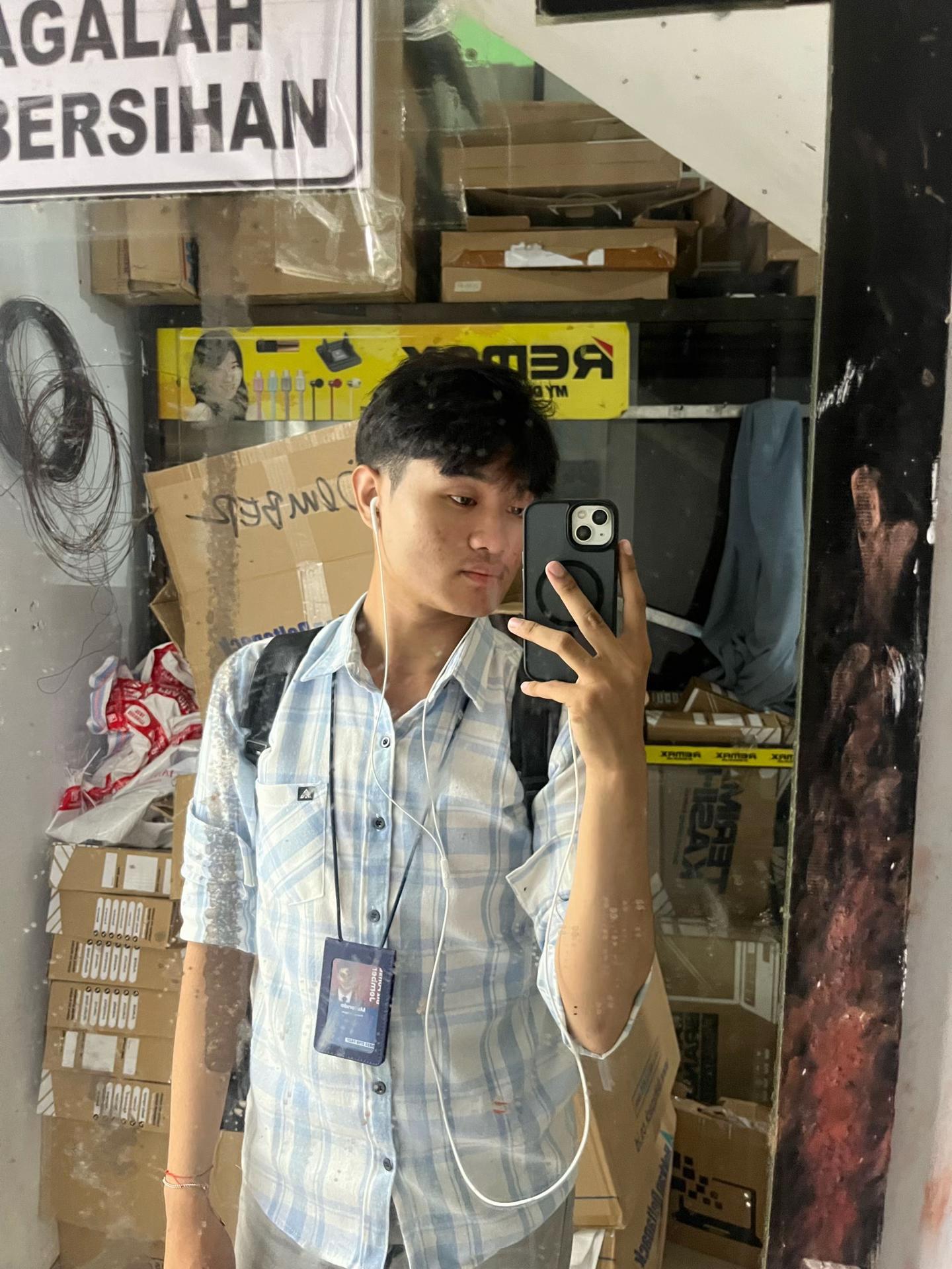 @𝙵𝙰𝙽𝙳𝙾 ✮⋆˙