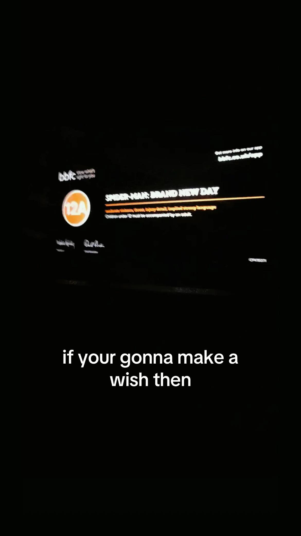 @𝐛𝐞𝐥𝐥𝐞 𝐥𝐨𝐮𝐢𝐬𝐞